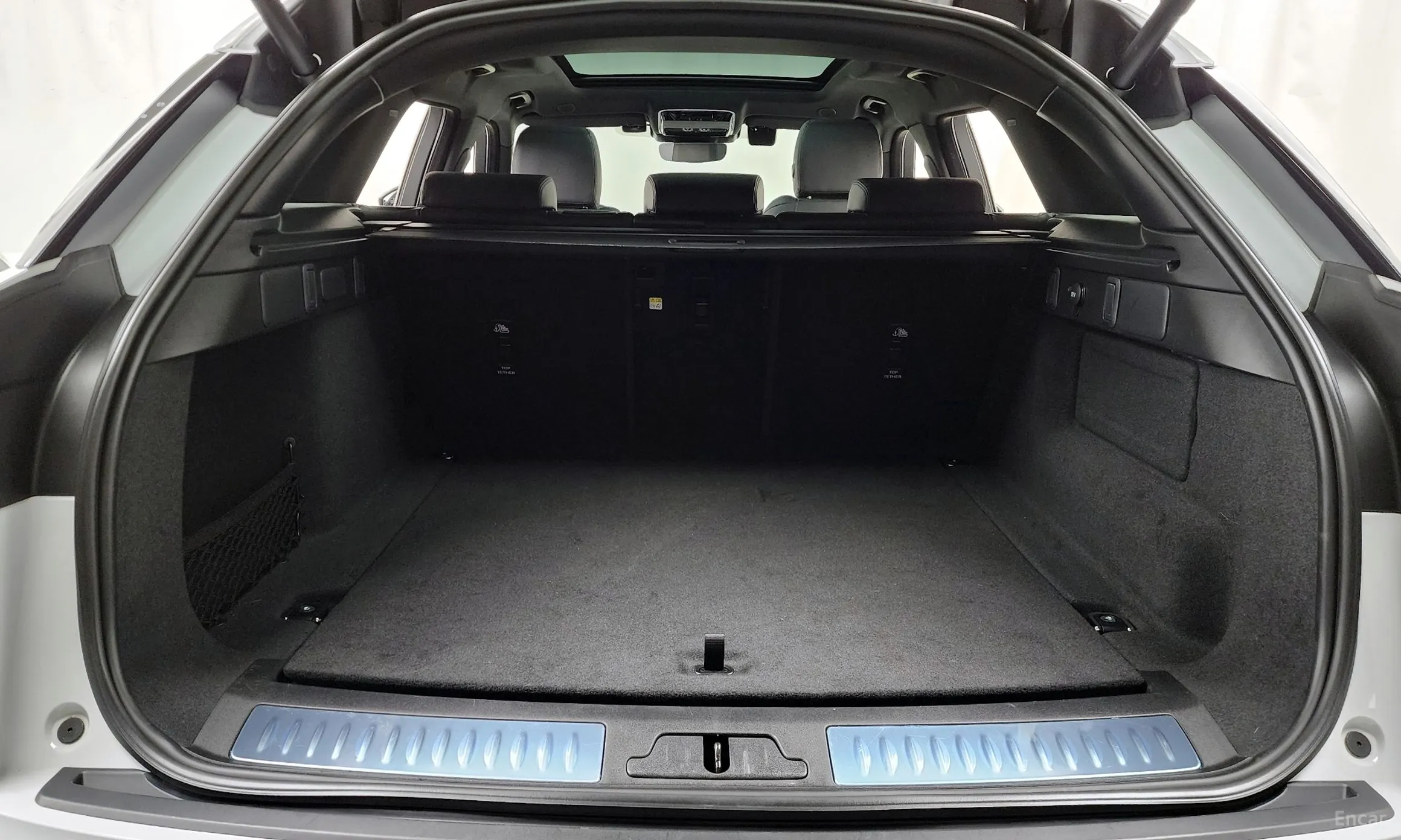 Land Rover Range Rover Bella превью 20