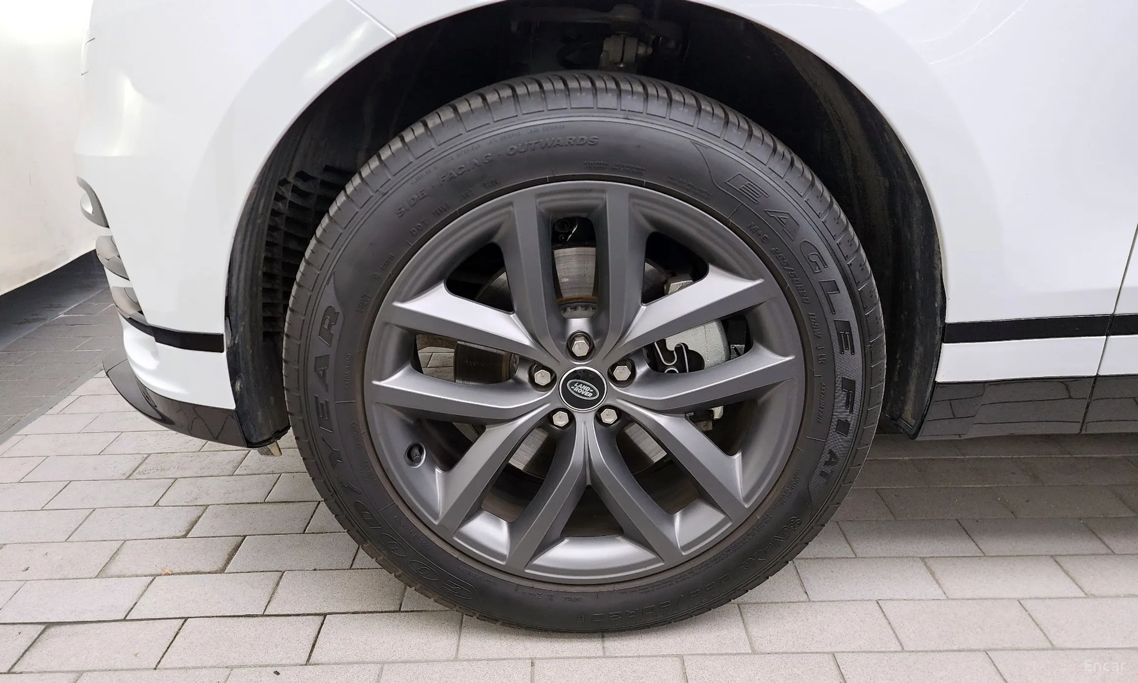 Land Rover Range Rover Bella превью 5