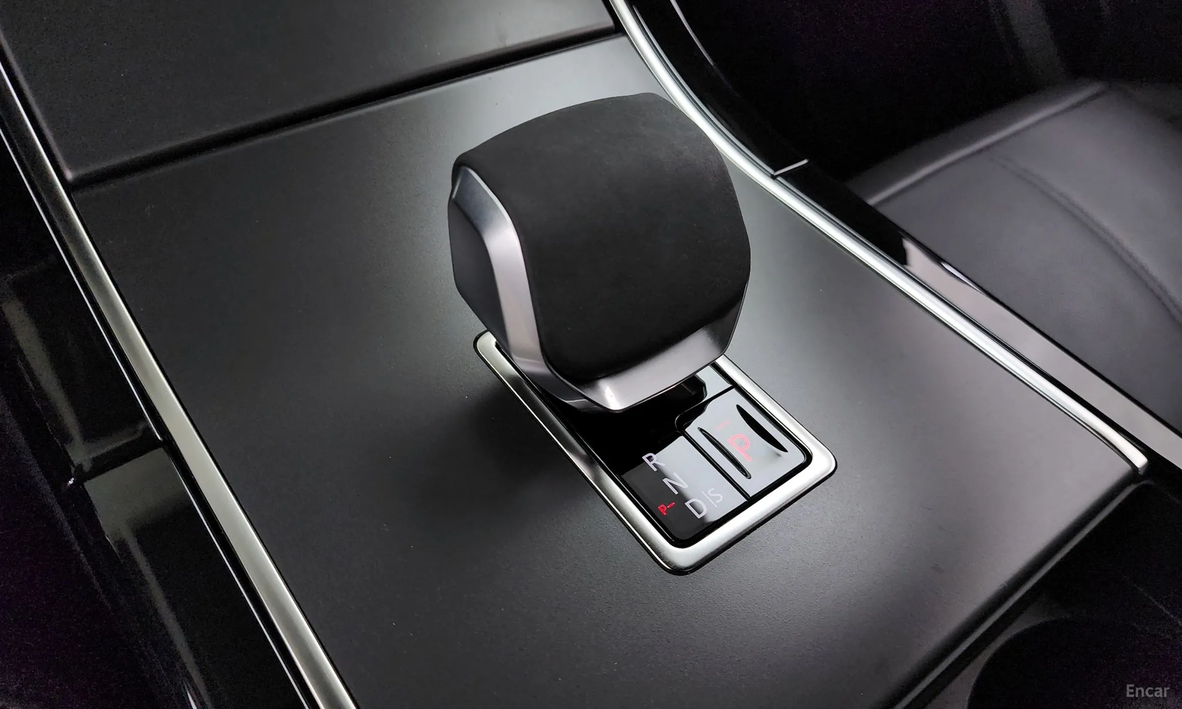 Land Rover Range Rover Bella превью 9