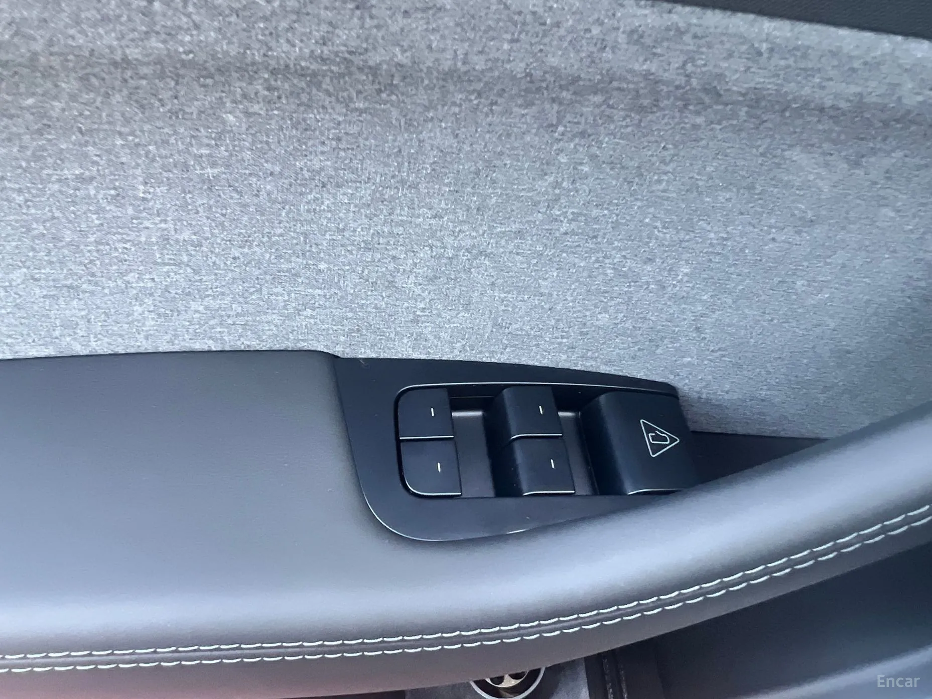 Tesla Model Y превью 20