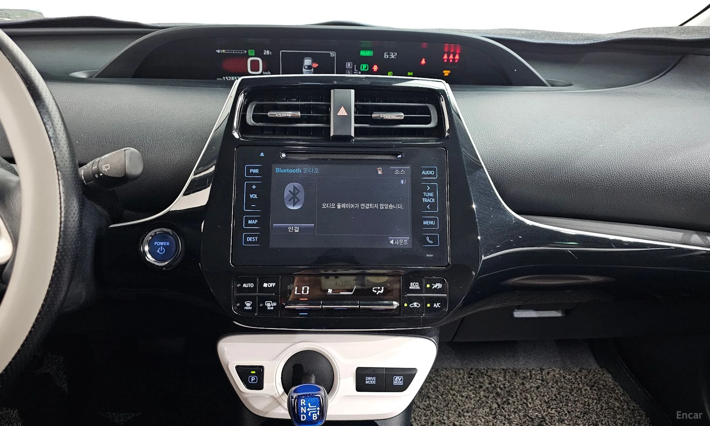 Toyota Prius 4th Generation превью 12