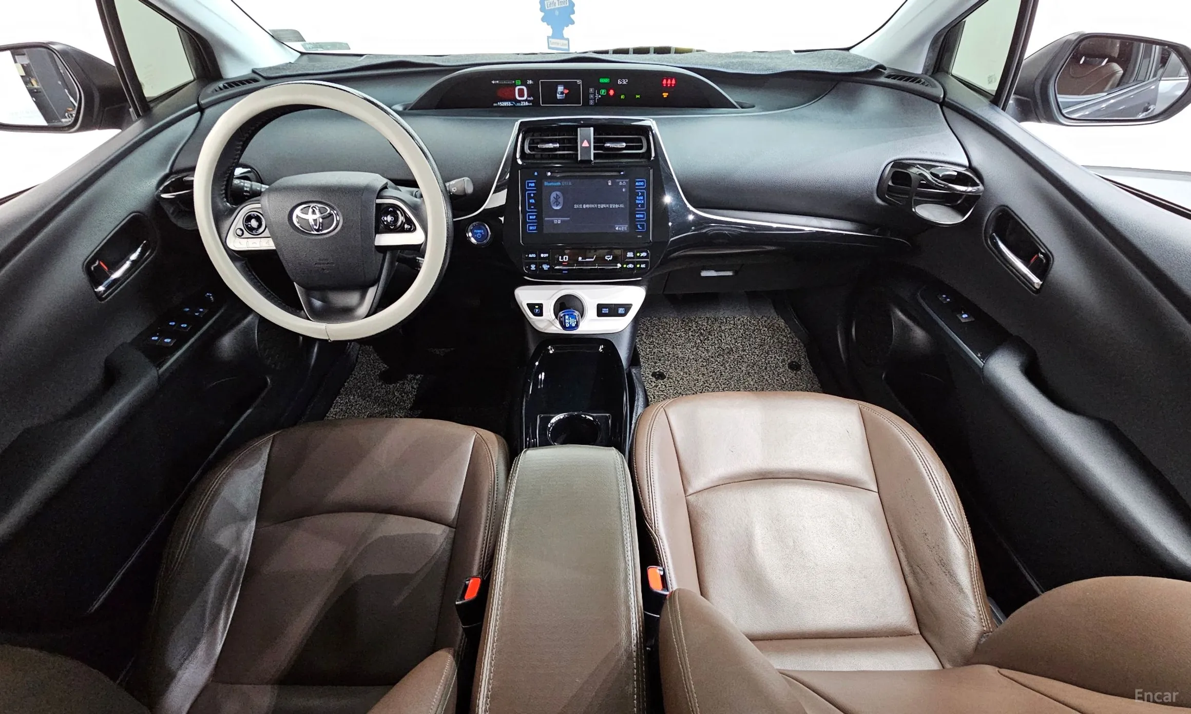 Toyota Prius 4th Generation превью 7