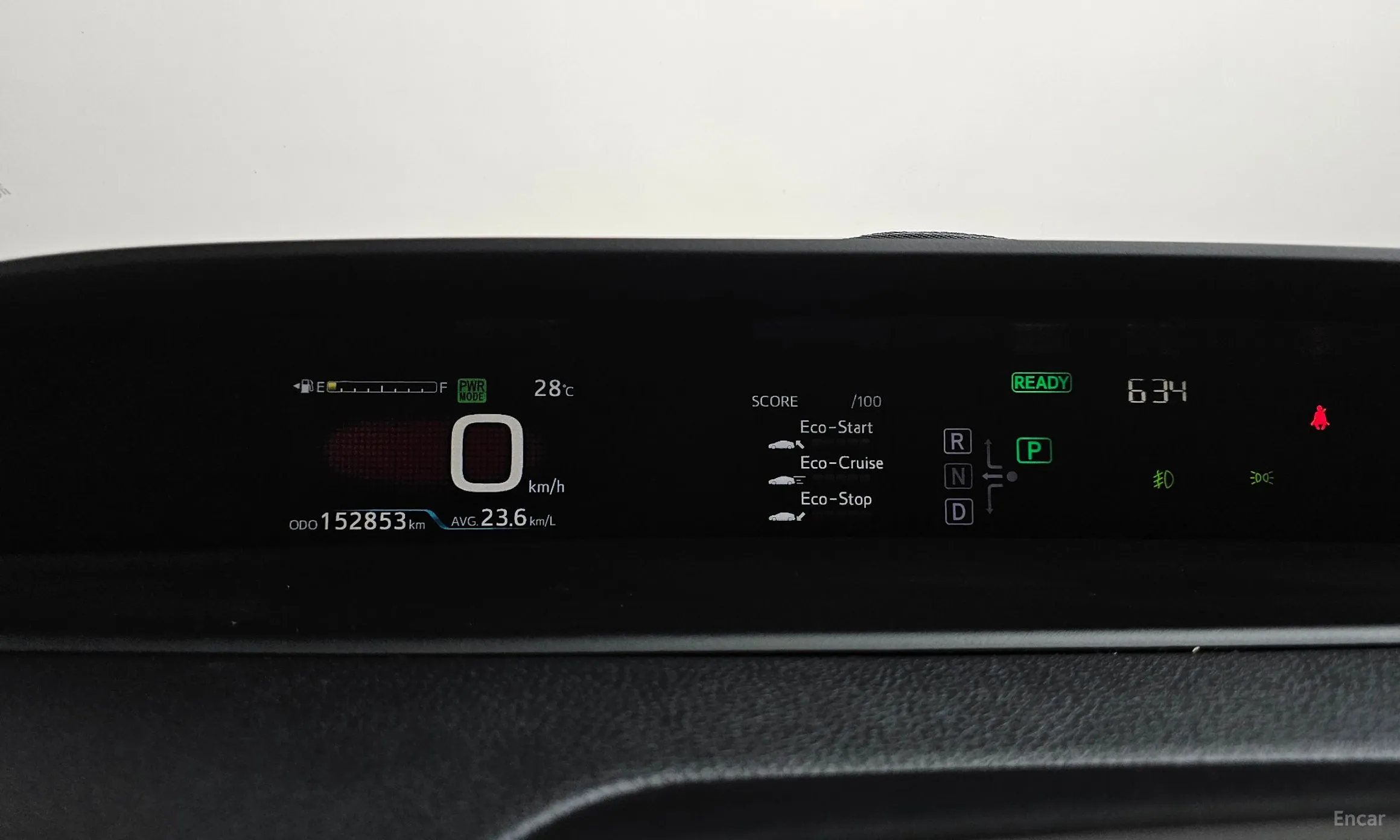 Toyota Prius 4th Generation превью 8
