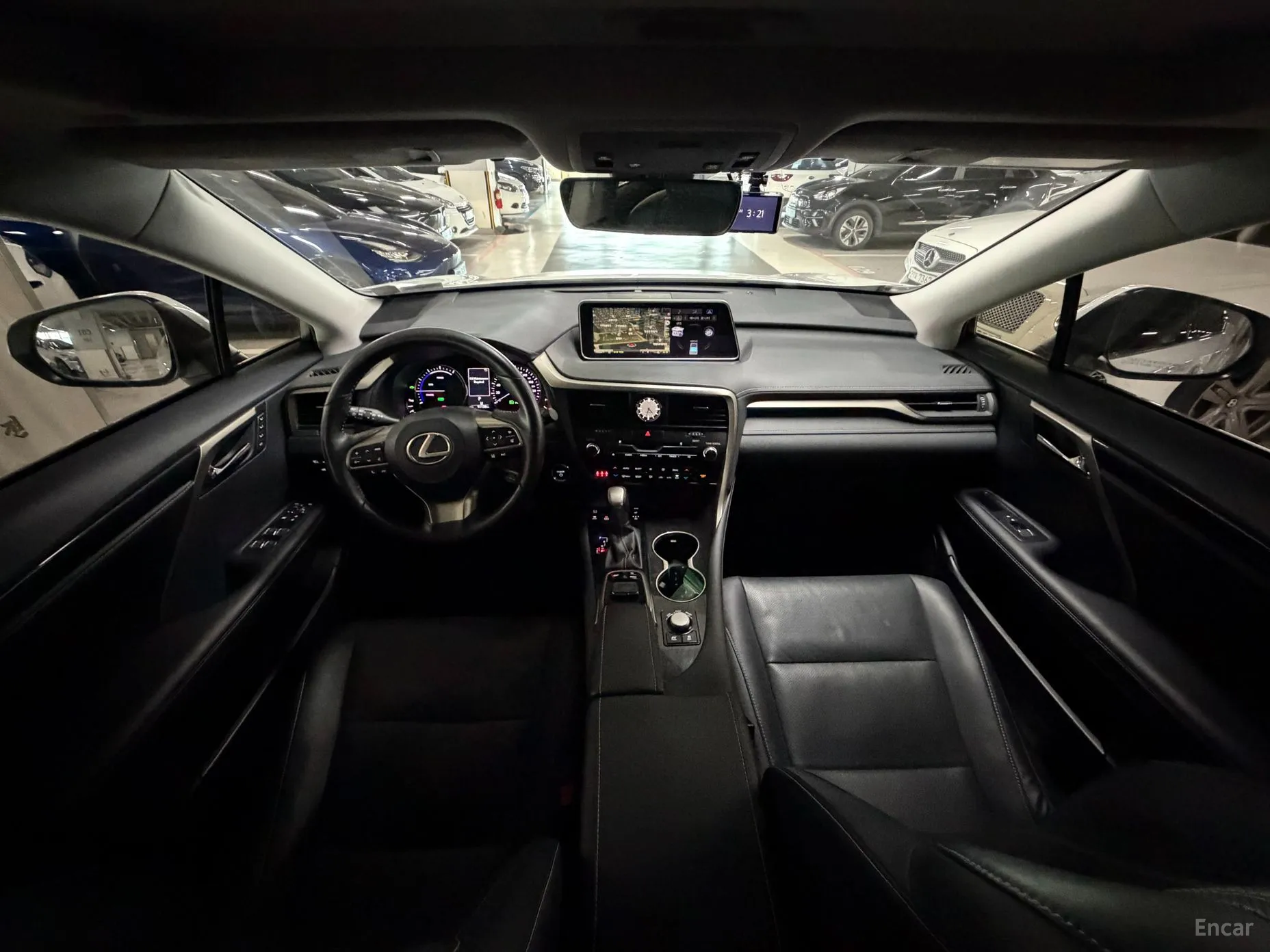 Lexus RX450h Gen 4 превью 10