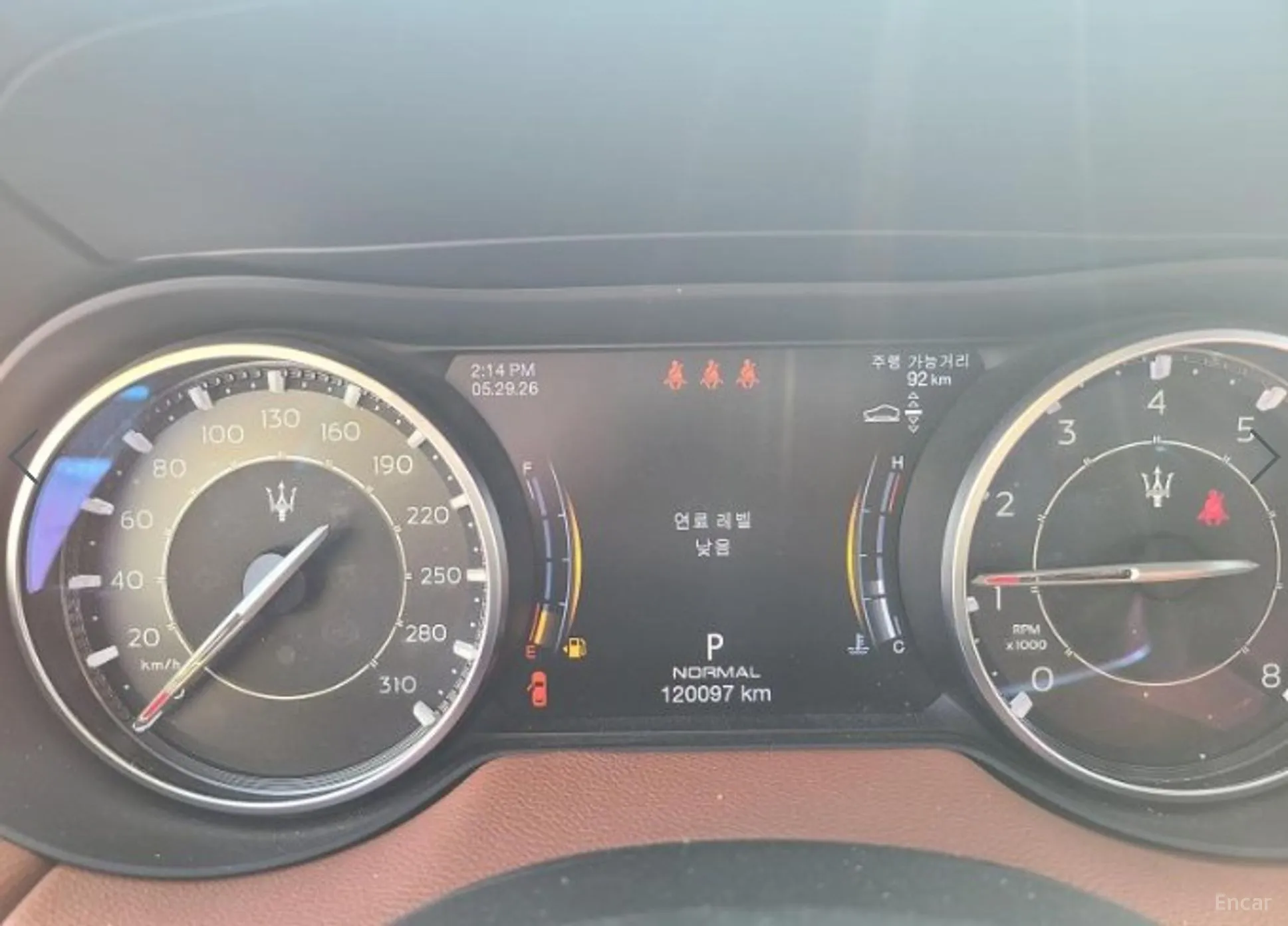 Maserati Levante превью 8