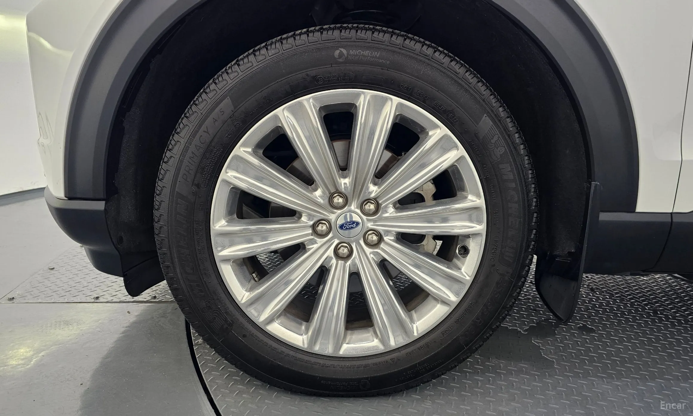 Ford Explorer 6th Generation превью 5