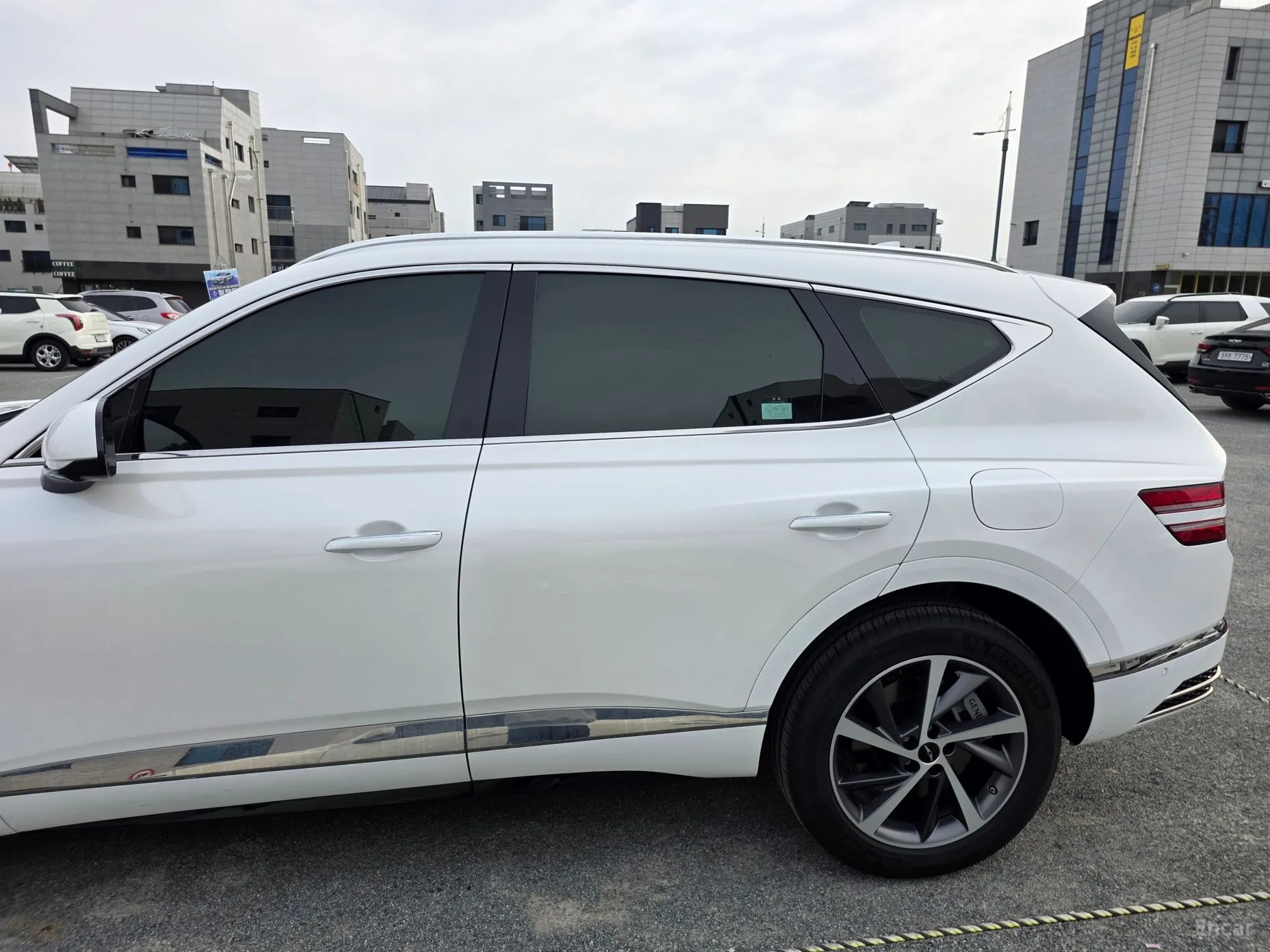 Genesis GV80 превью 3