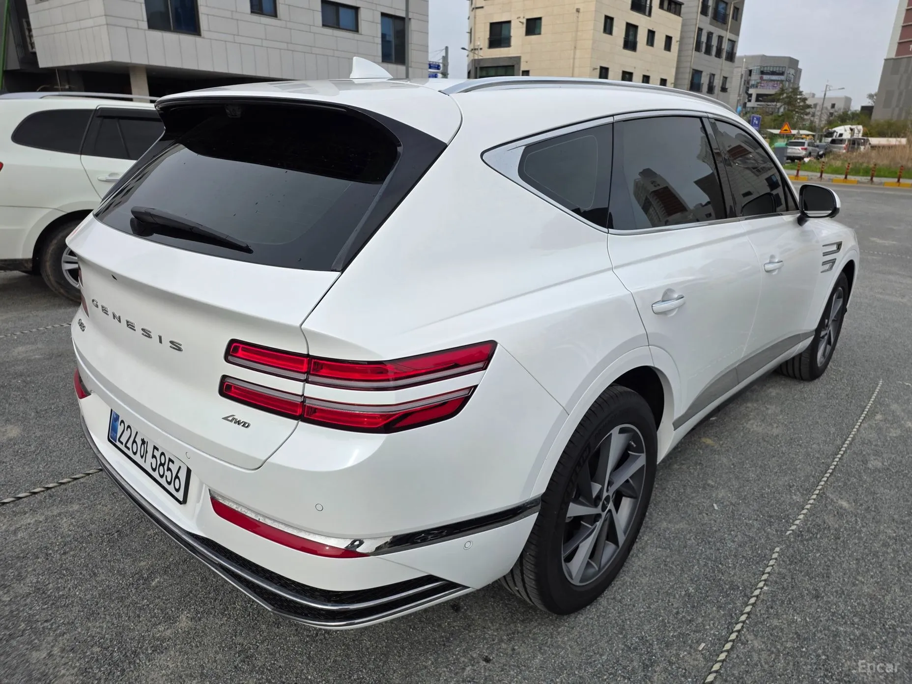 Genesis GV80 превью 7