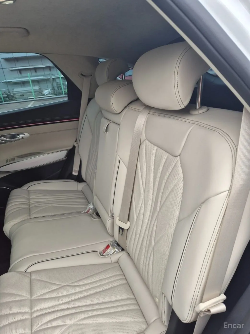 Genesis GV70 превью 11