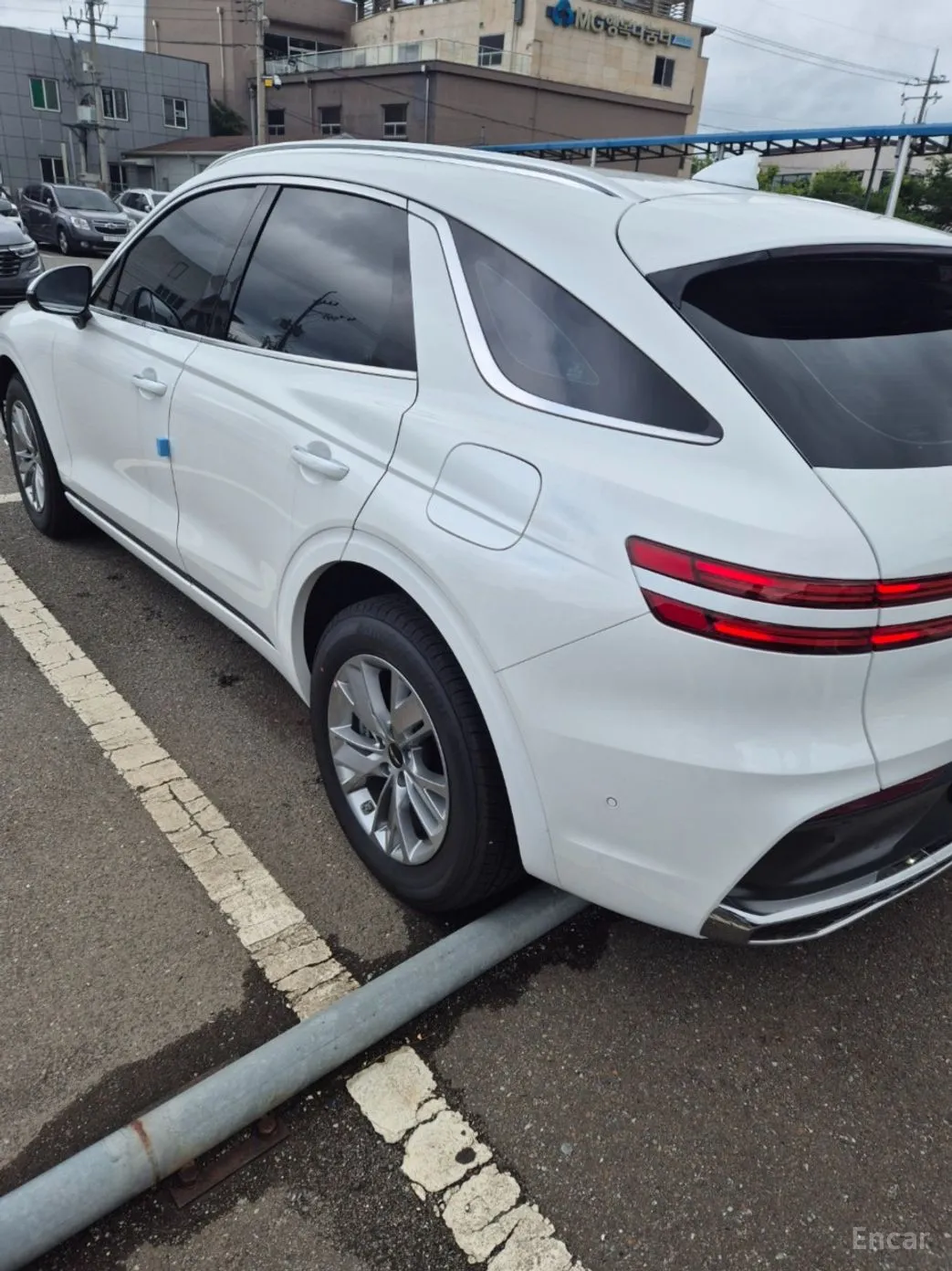 Genesis GV70 превью 4