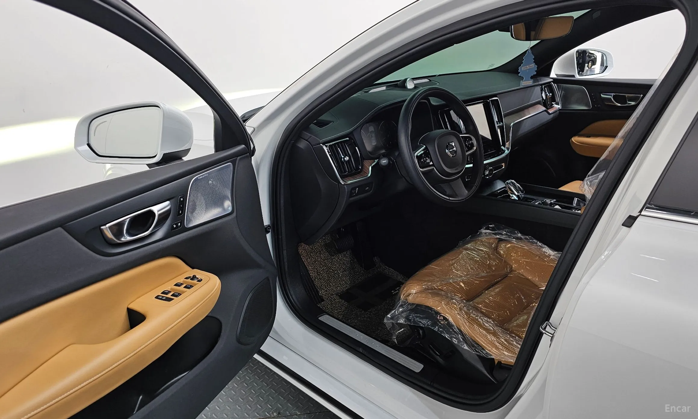 Volvo S60 3rd Generation превью 10