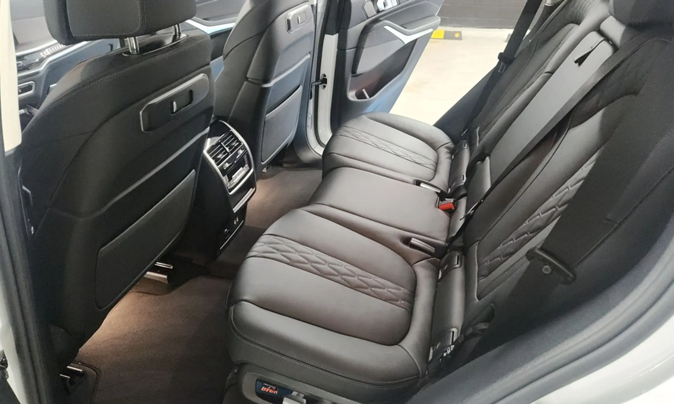 BMW X5 (G05) превью 11