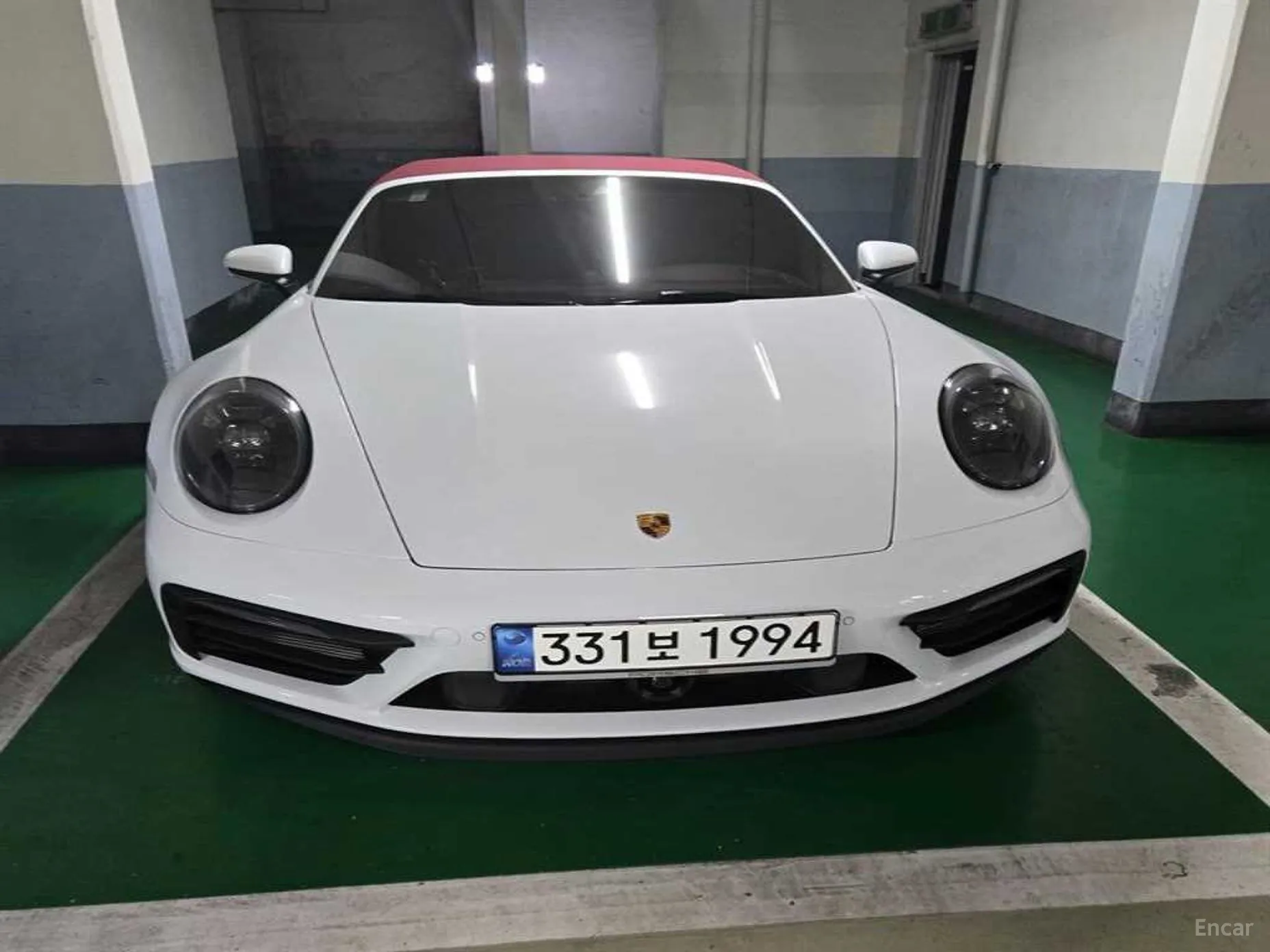 Porsche 911 (992)