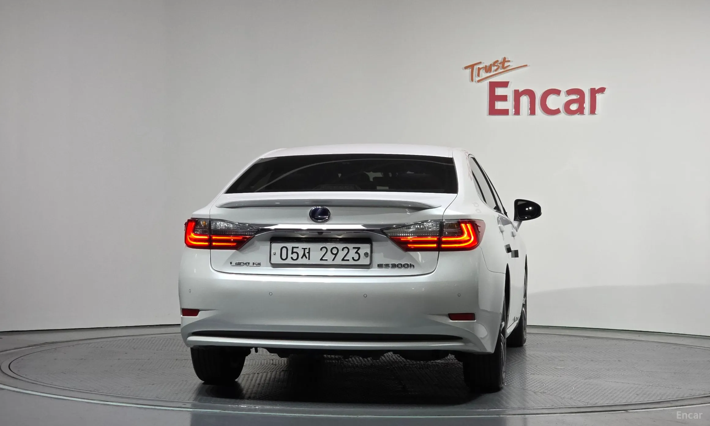 Lexus New ES350 превью 4