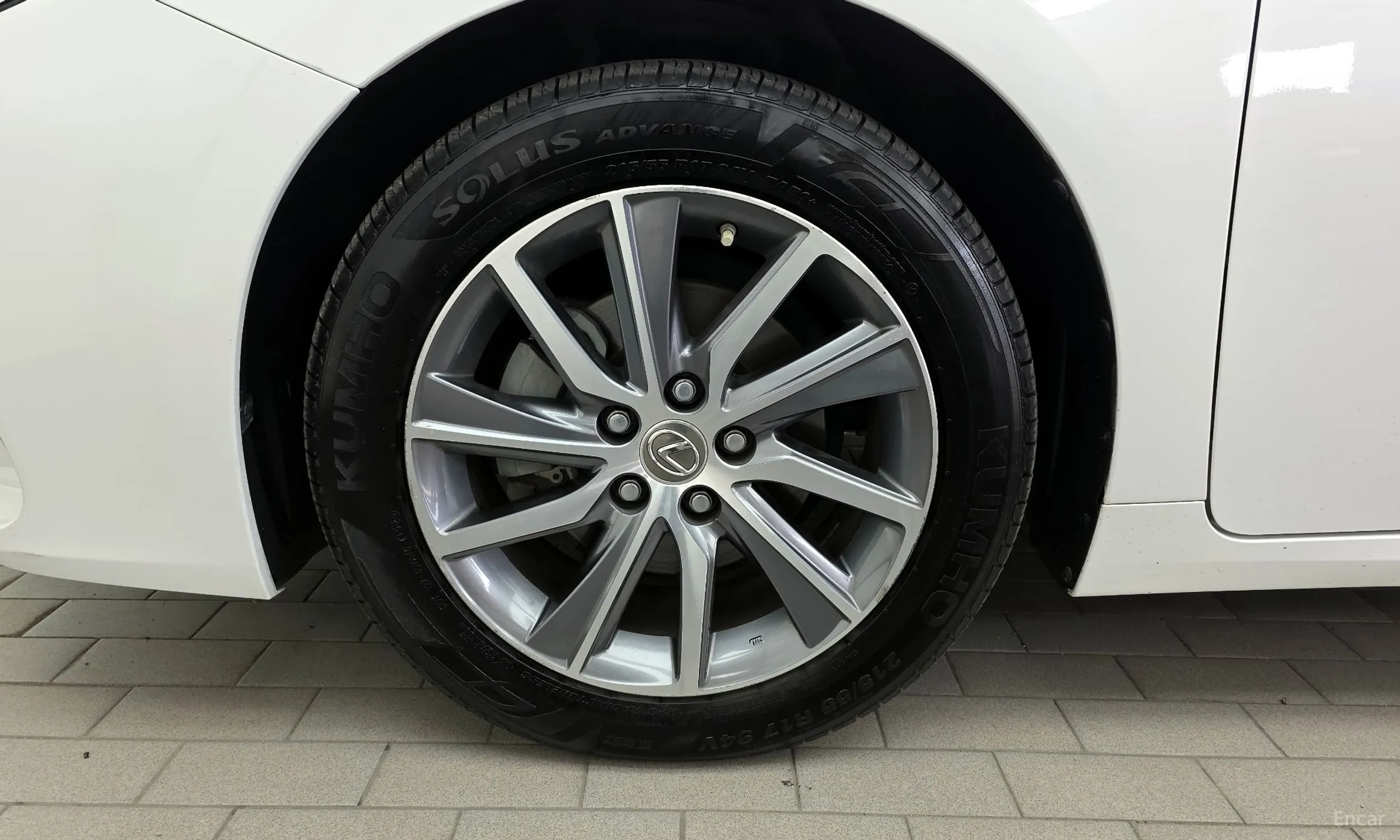 Lexus New ES350 превью 5