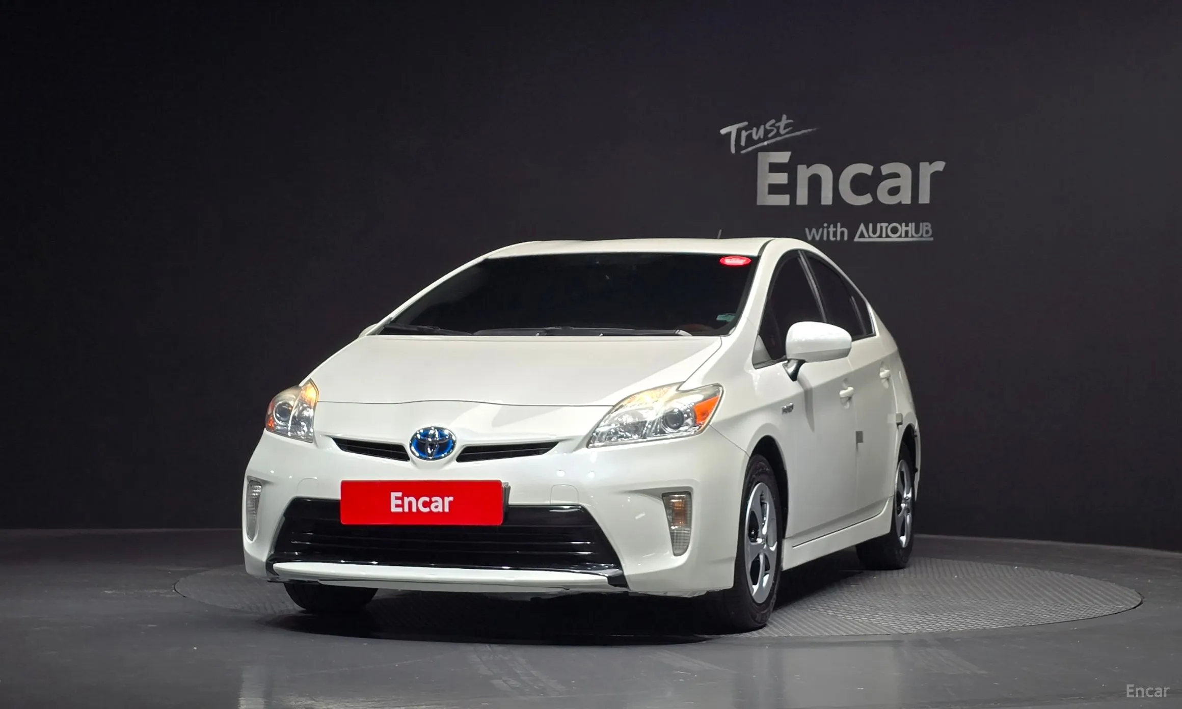 Toyota Toyota Prius превью 3