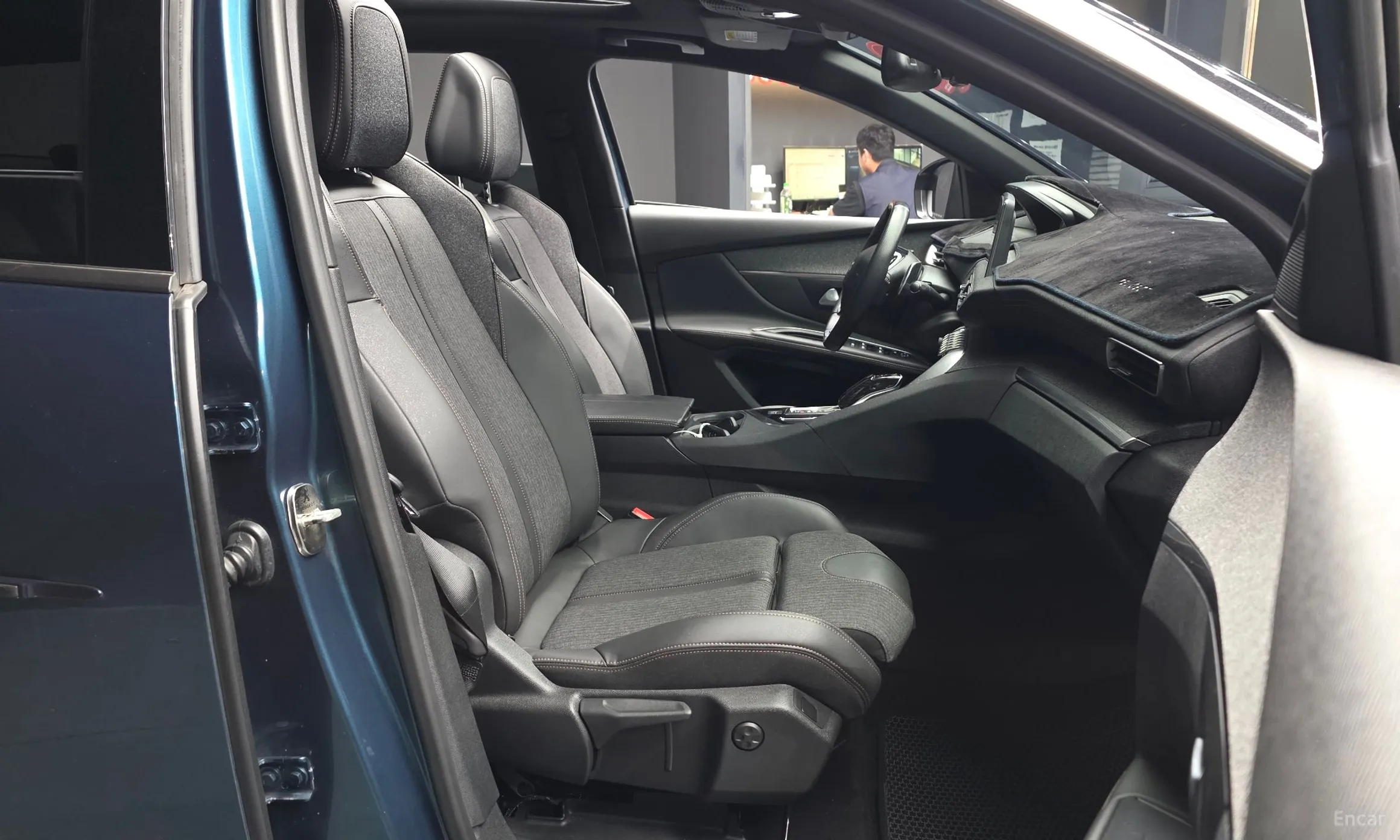 Peugeot 5008 2nd generation превью 11