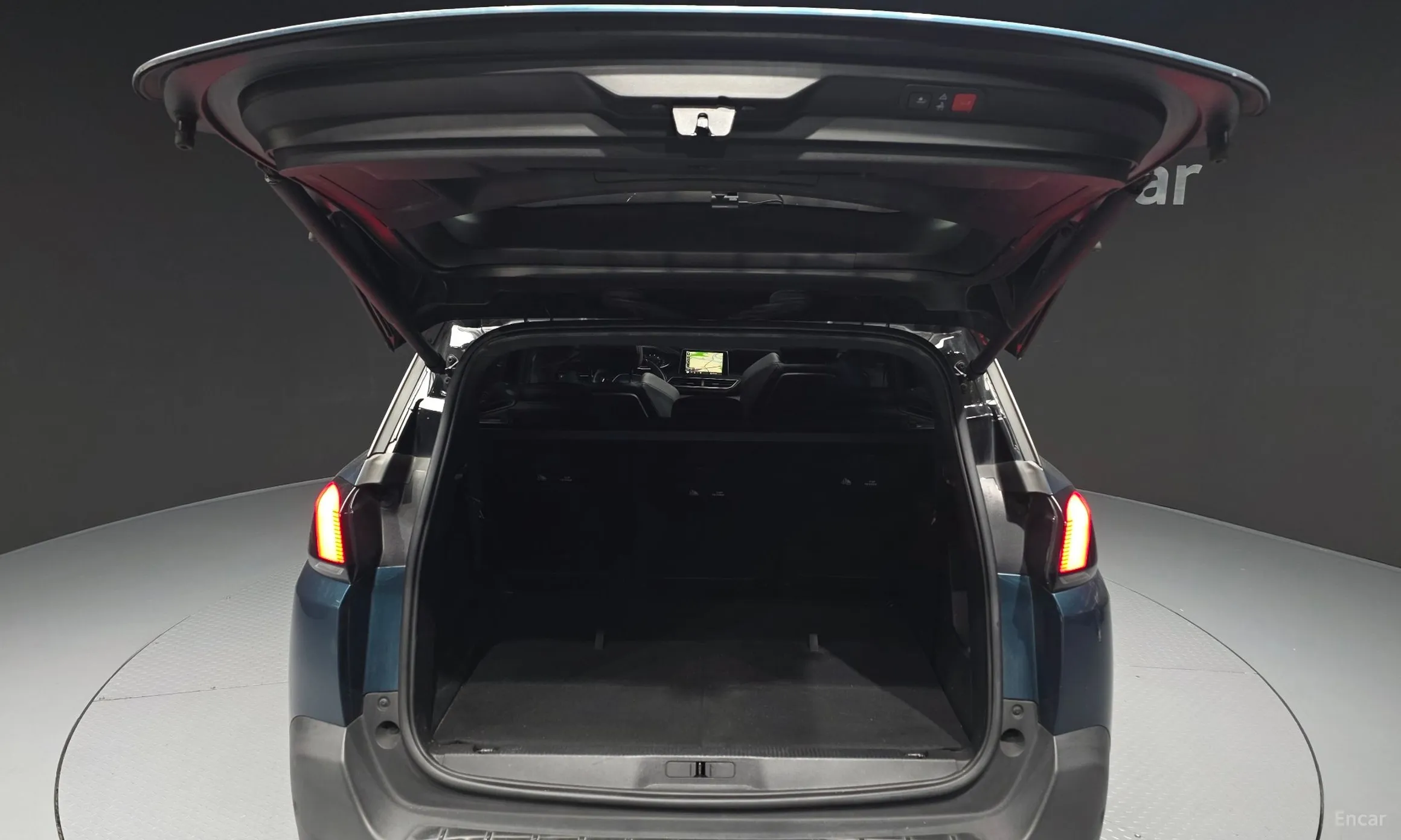 Peugeot 5008 2nd generation превью 20