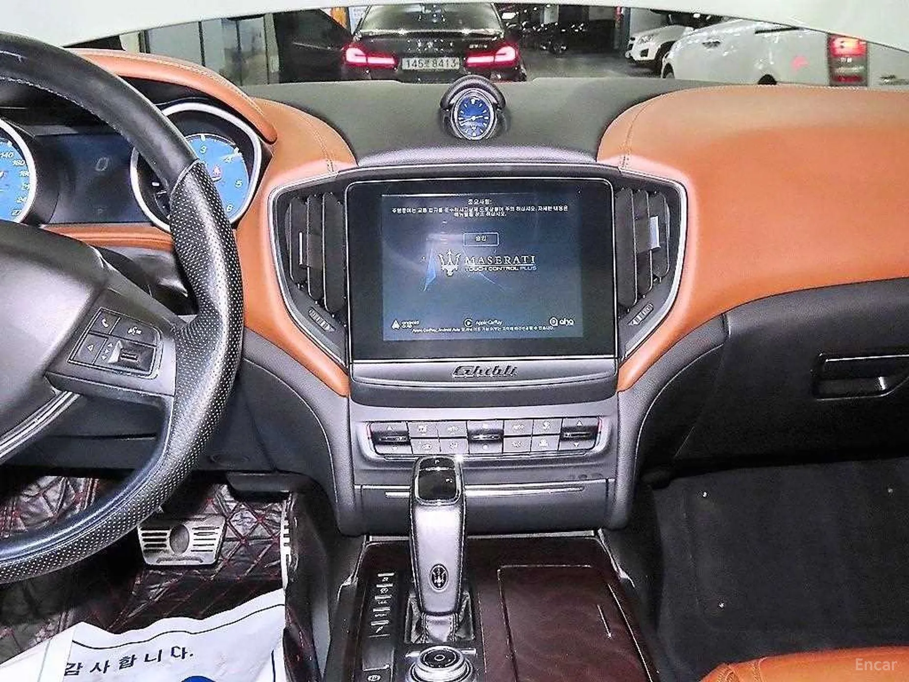 Maserati Ghibli превью 11