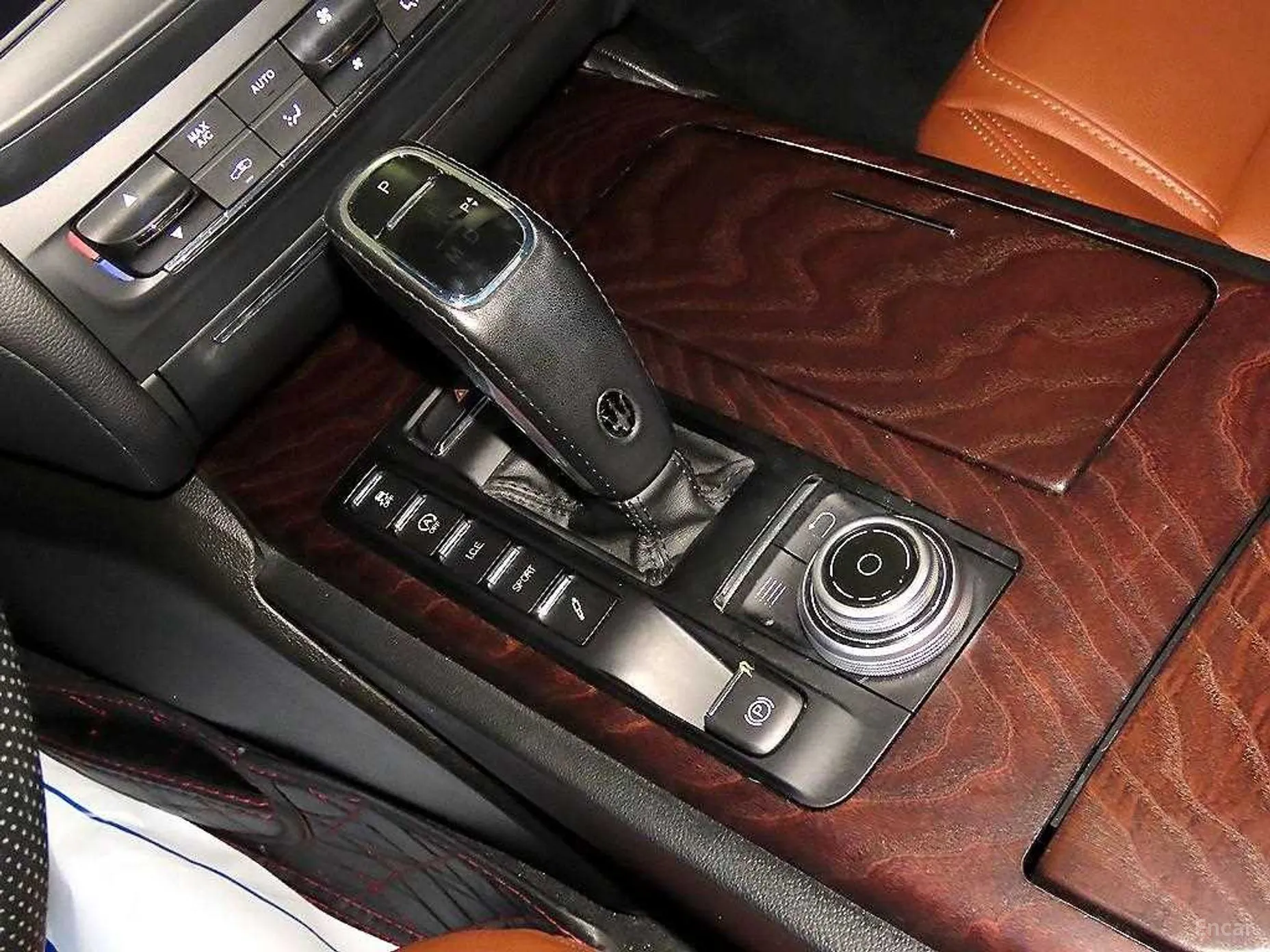 Maserati Ghibli превью 12