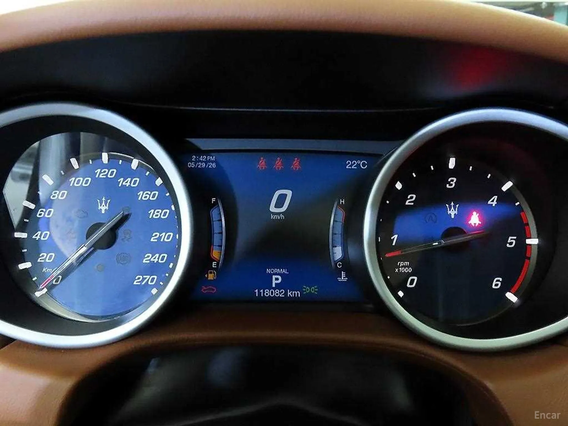 Maserati Ghibli превью 9