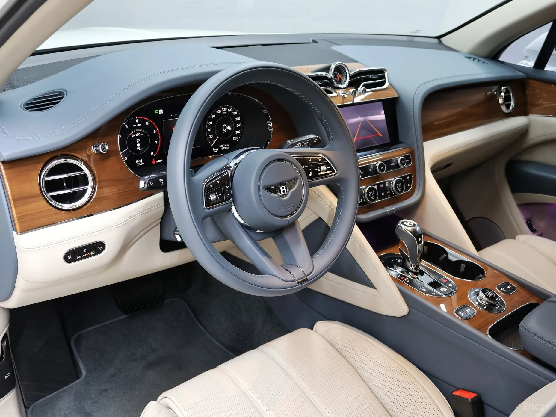 Bentley Bentayga превью 7