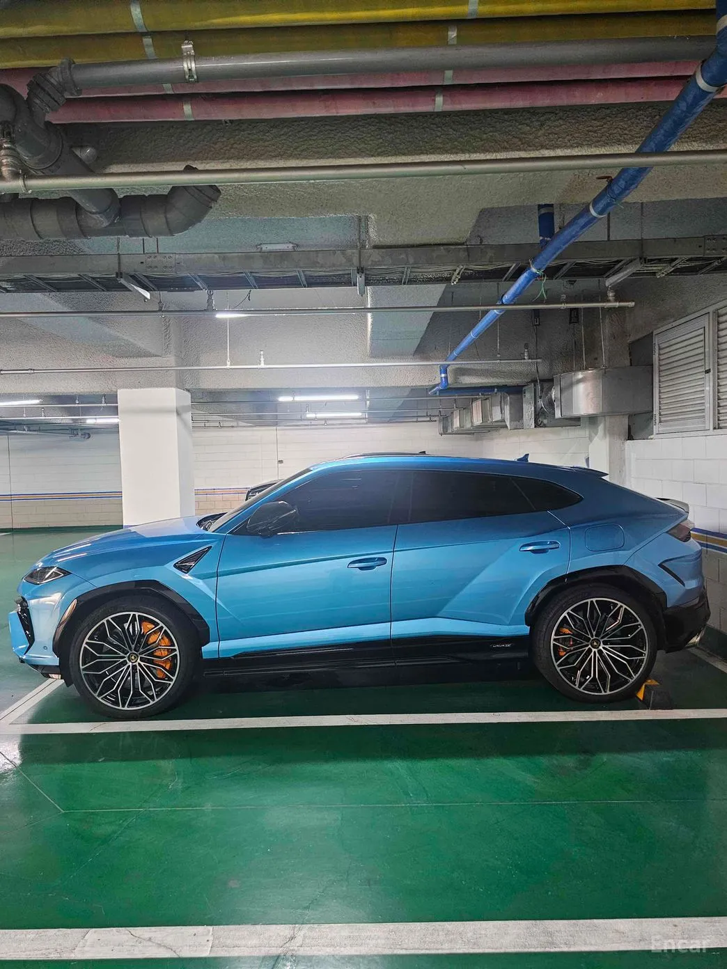 Lamborghini Urus превью 3