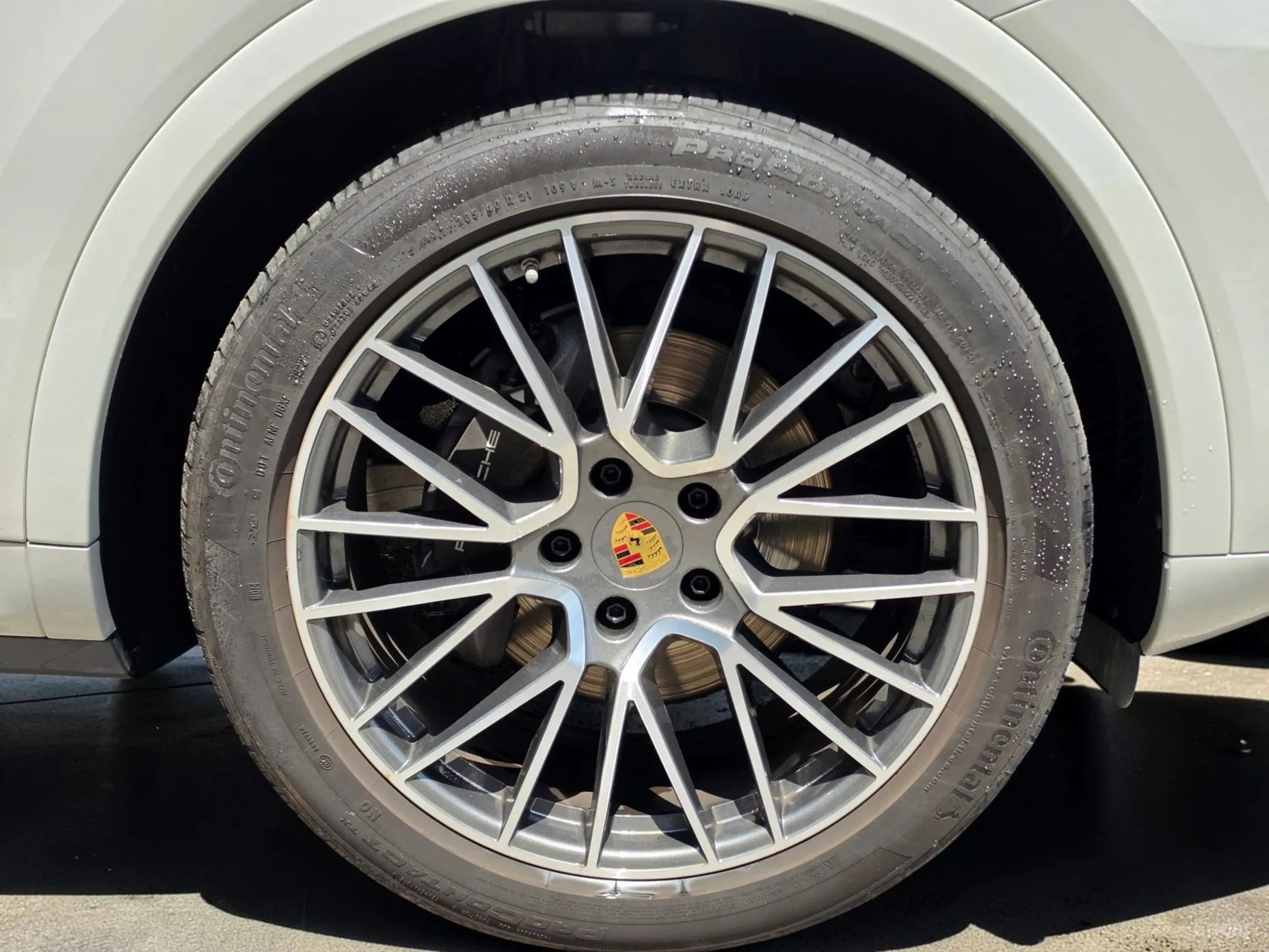 Porsche Cayenne (PO536) превью 5