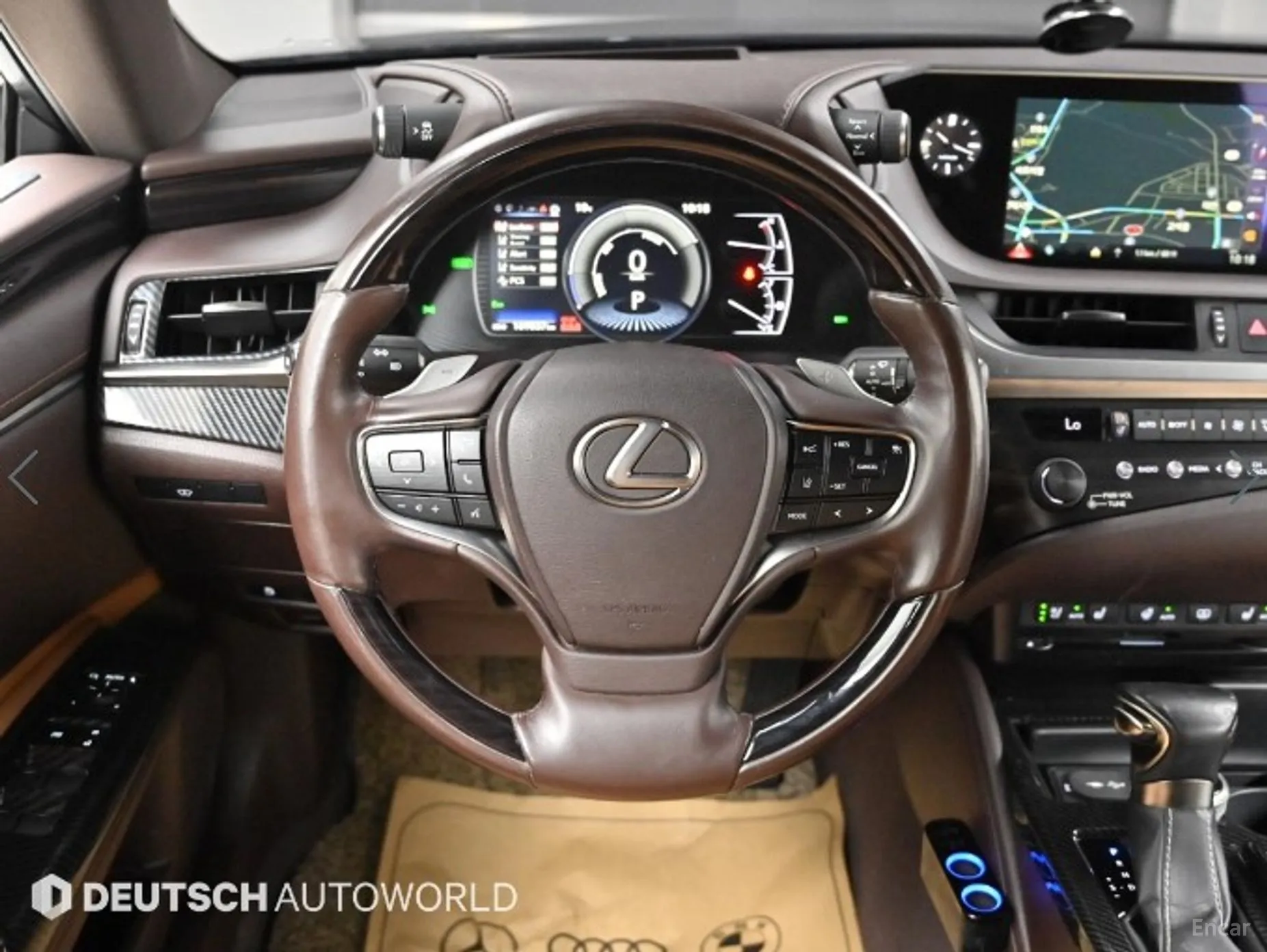 Lexus ES300h 7th Generation превью 13