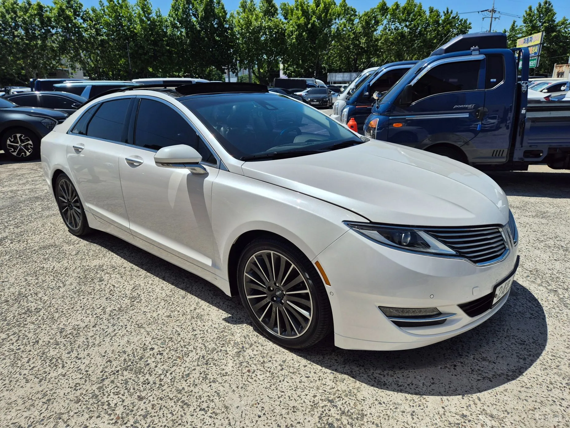 Lincoln New MKZ превью 3
