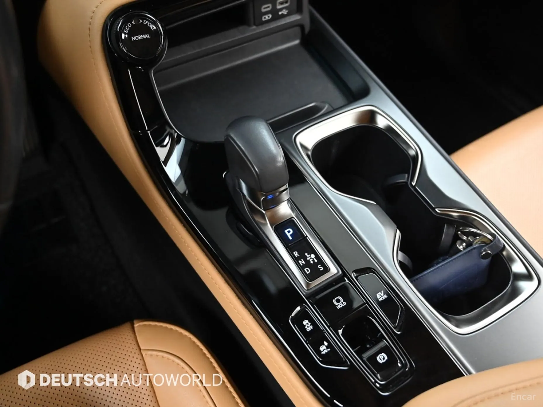 Lexus NX350h Gen 2 превью 9