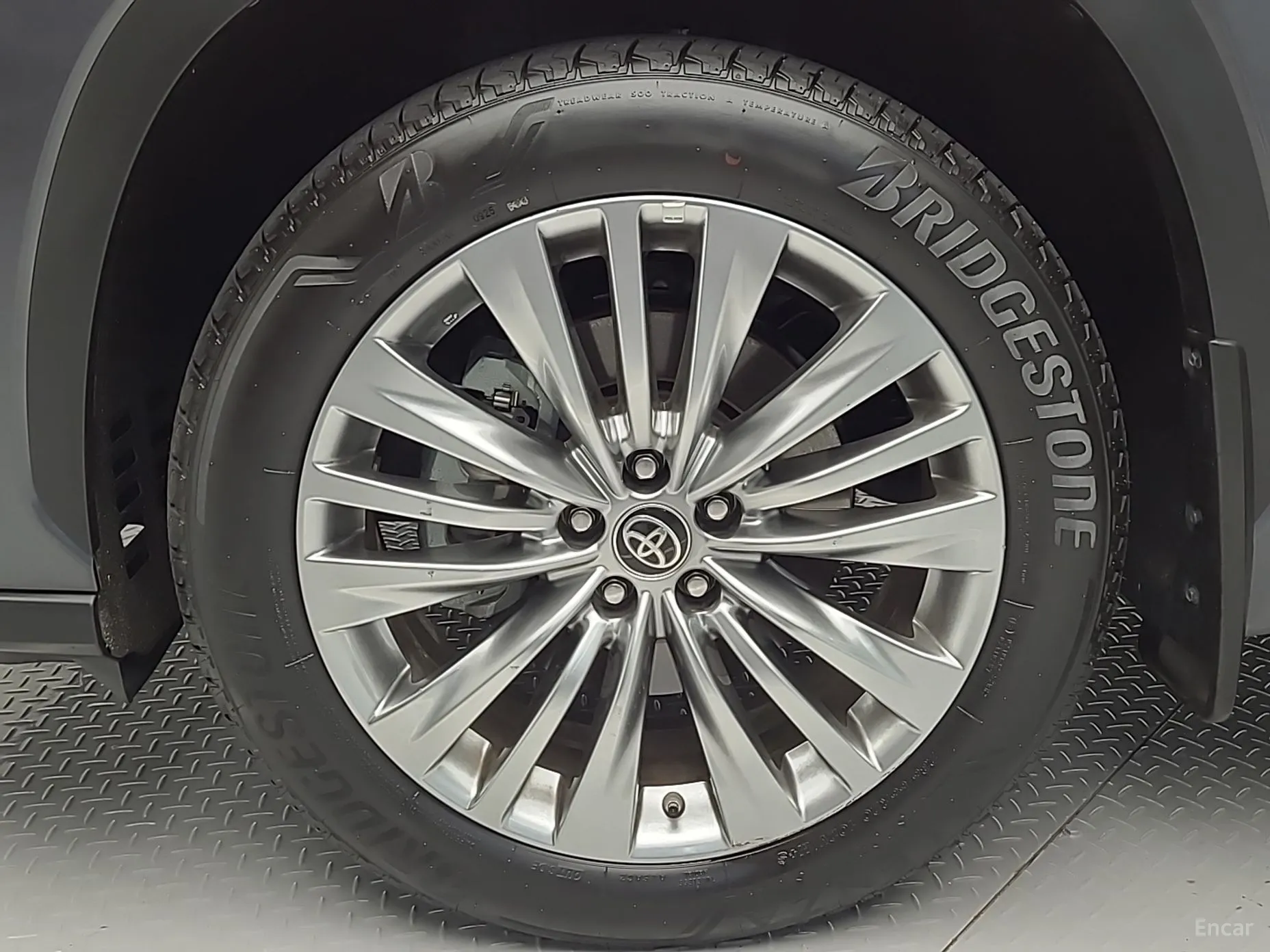 Toyota Highlander 4th generation превью 5