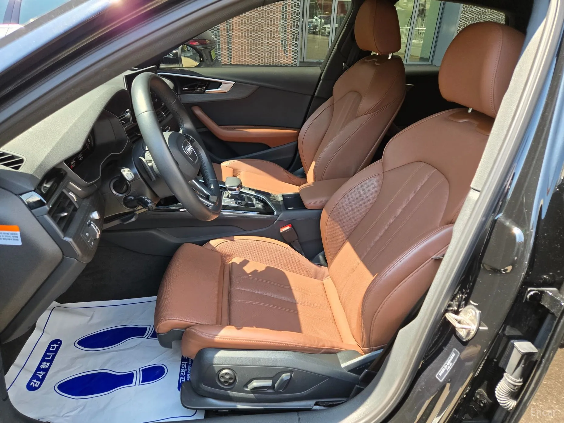 Audi A4 (B9) превью 13