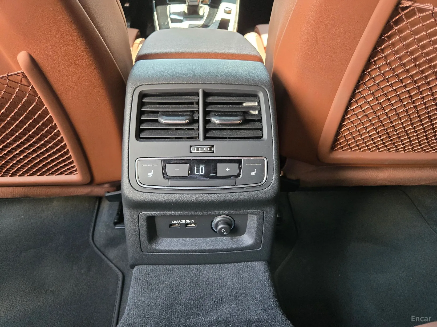 Audi A4 (B9) превью 18
