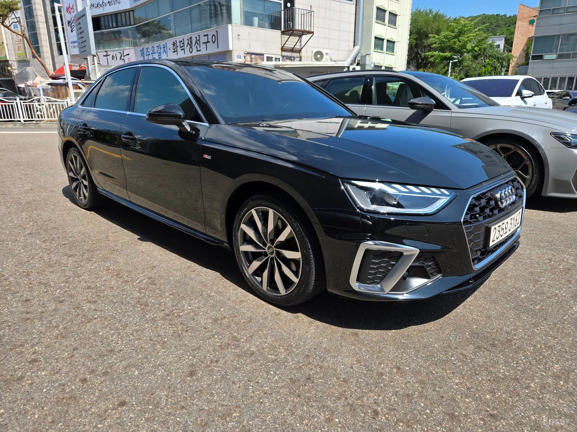 Audi A4 (B9) превью 20