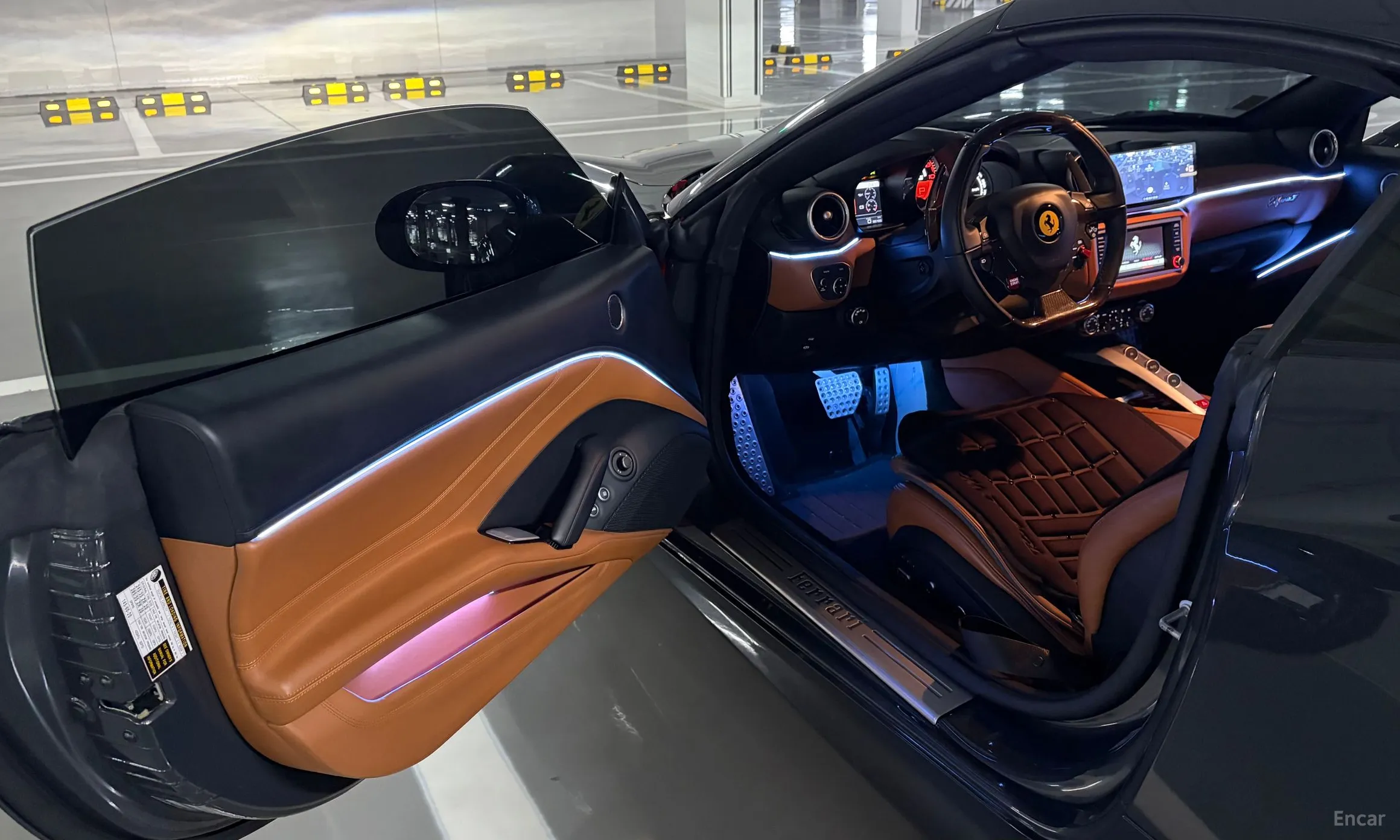 Ferrari California превью 6