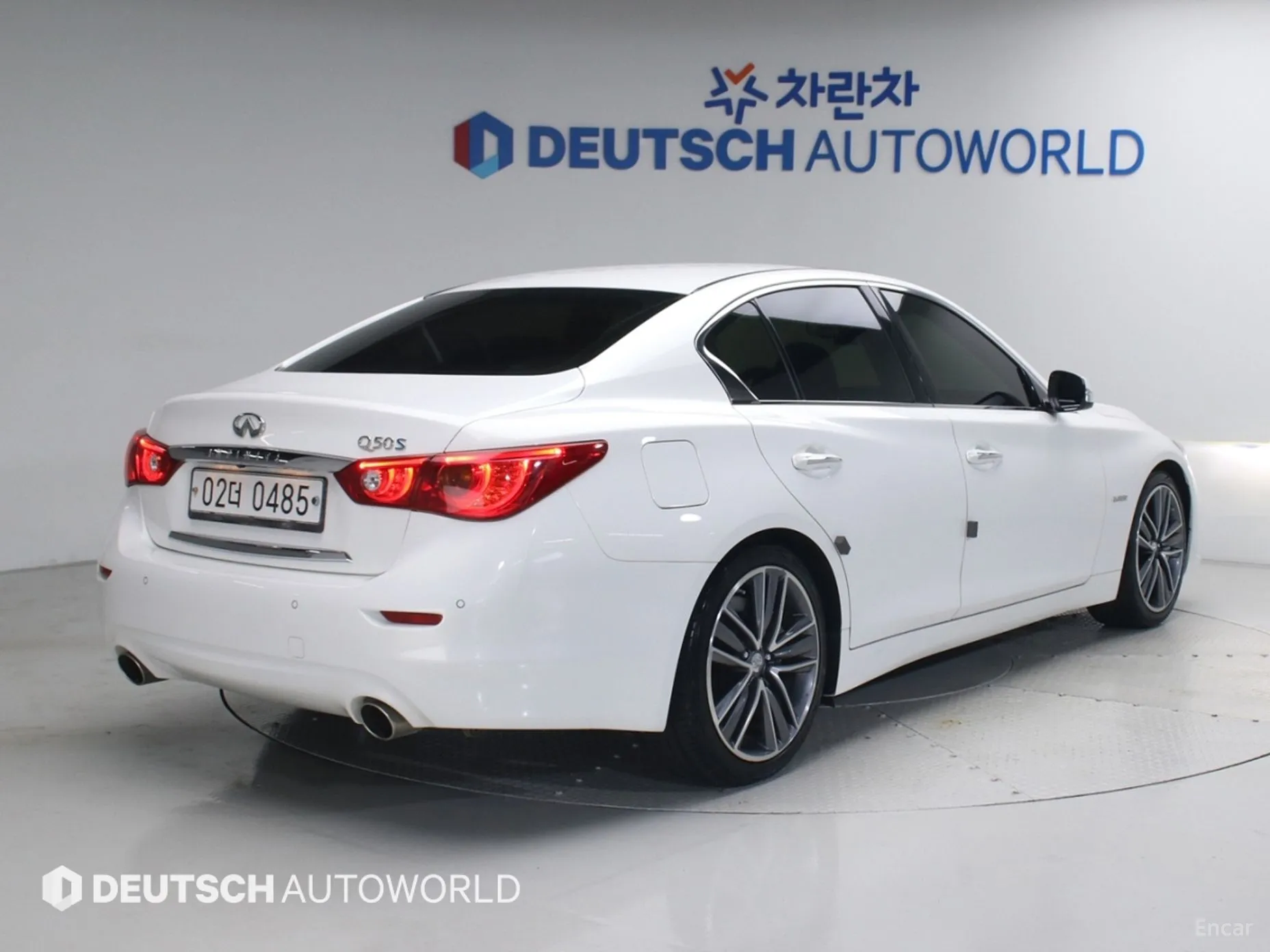 Infiniti Q50