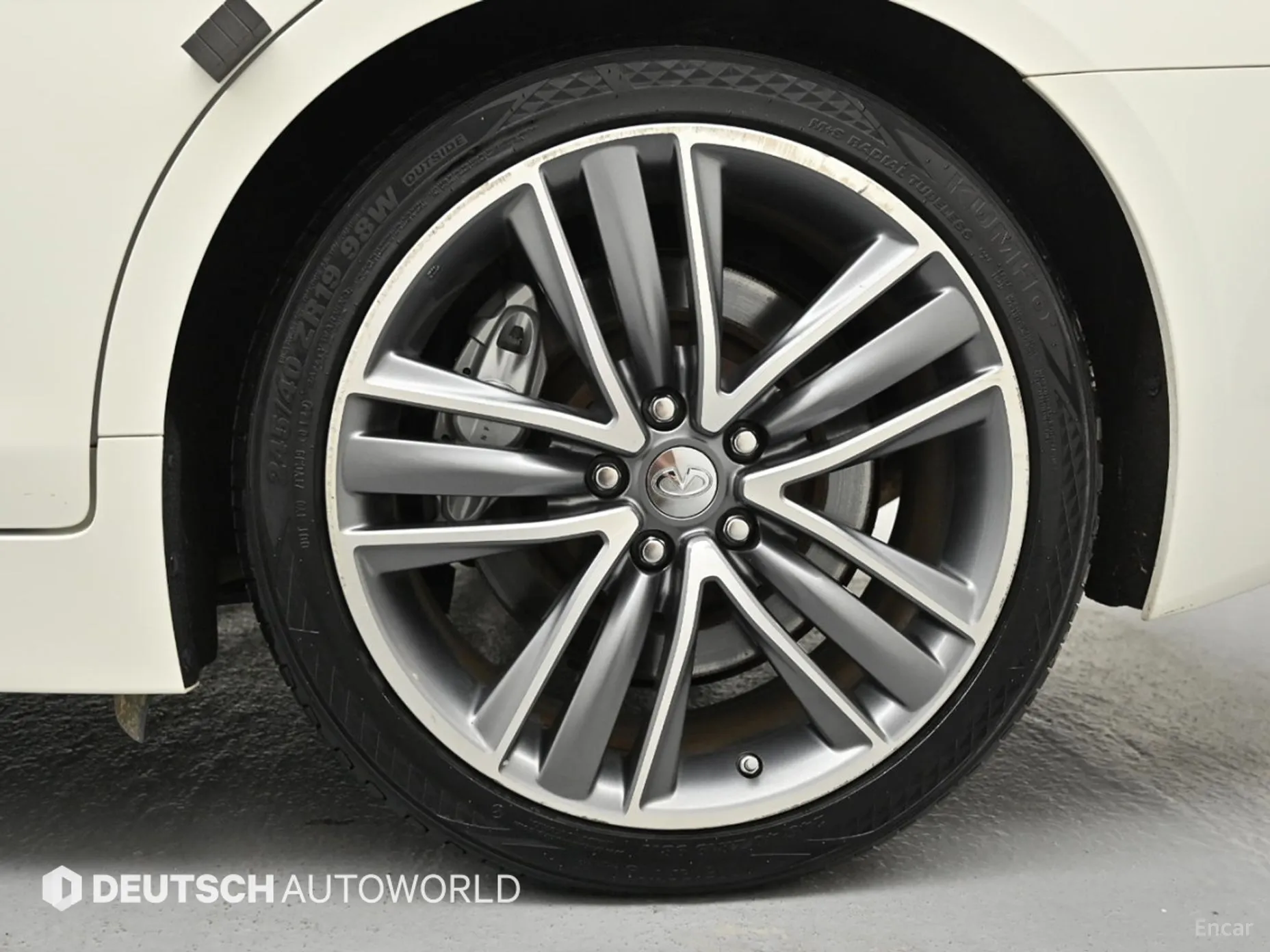 Infiniti Q50 превью 5
