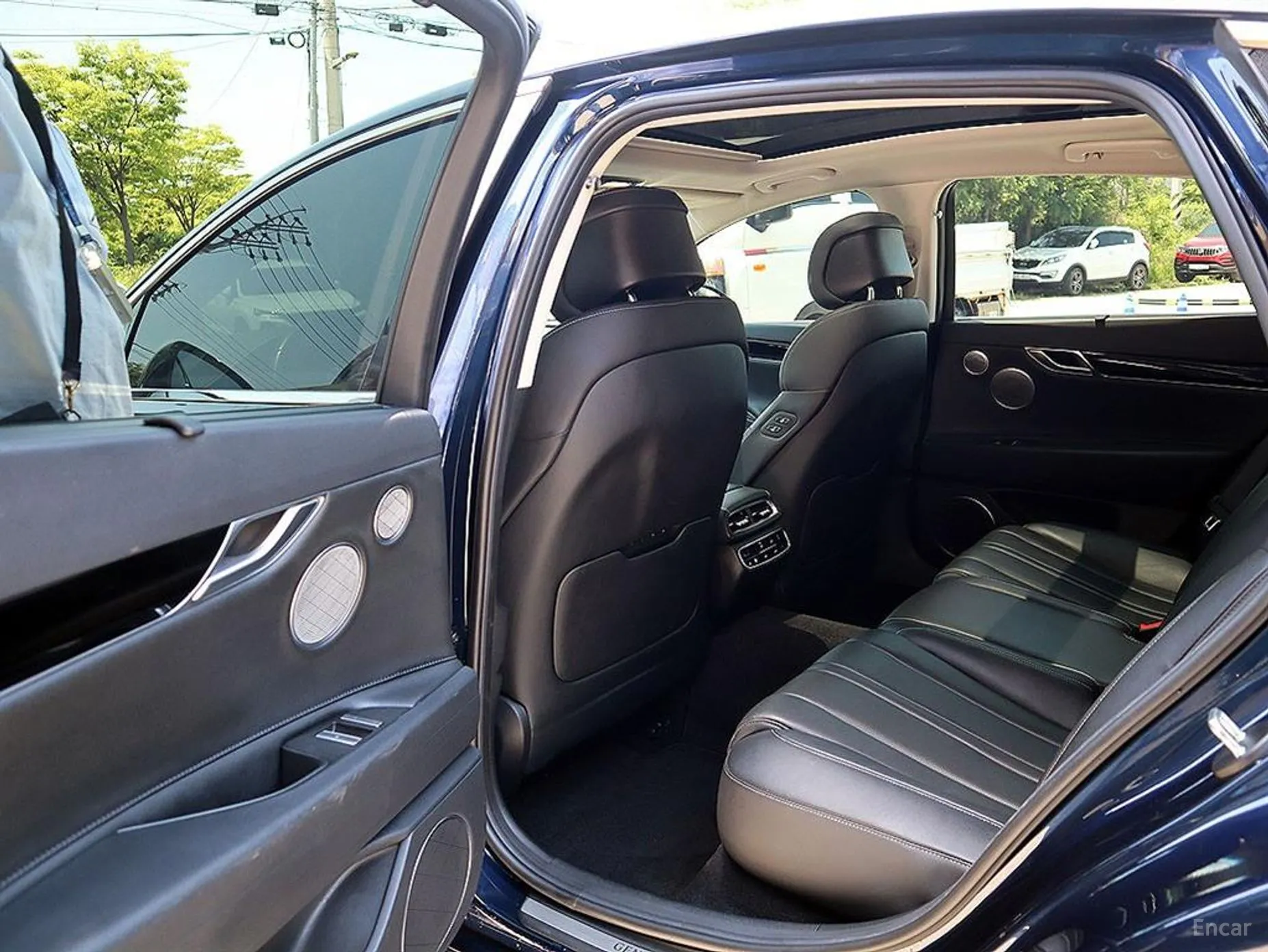Genesis G80 (RG3) превью 16