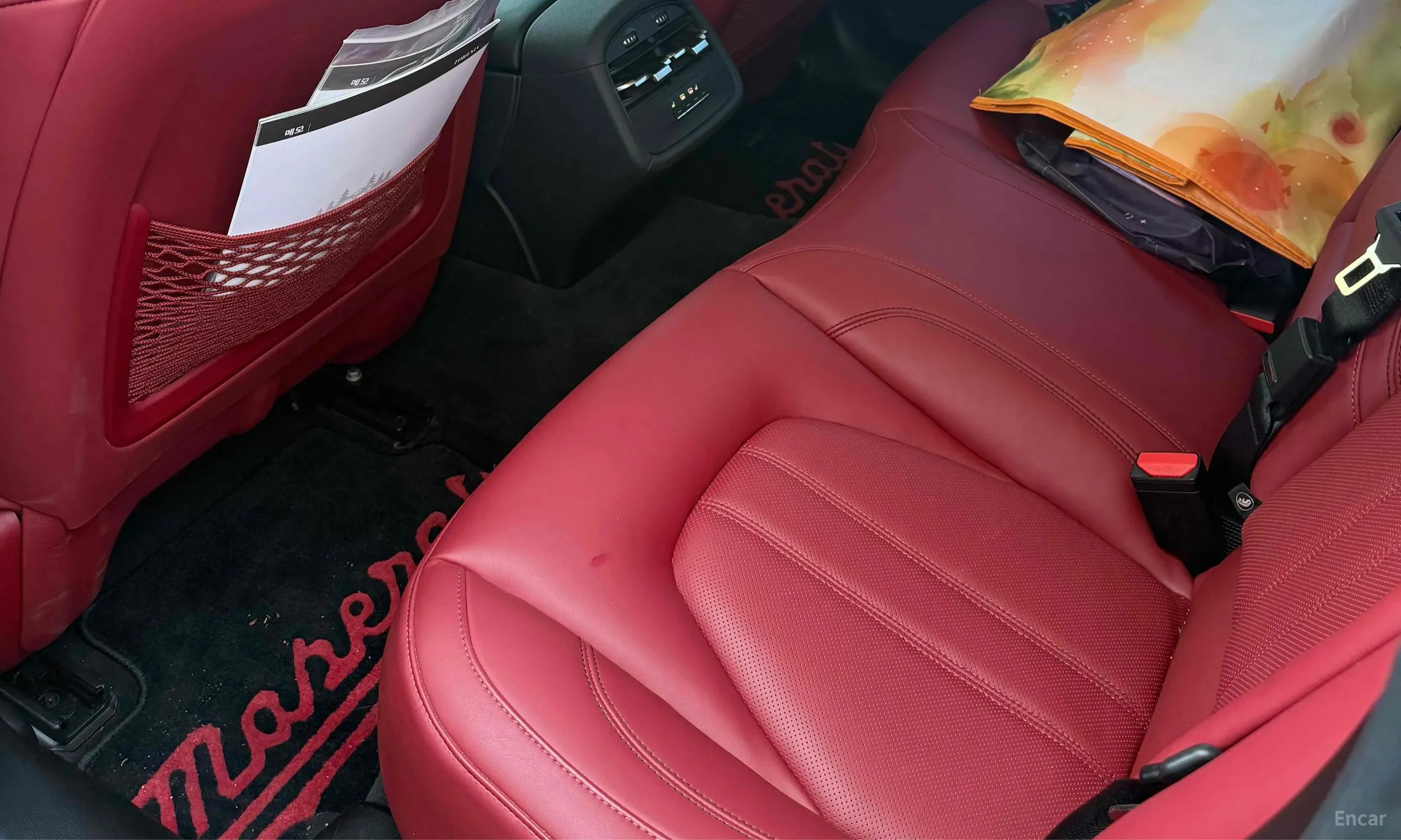 Maserati Ghibli превью 10