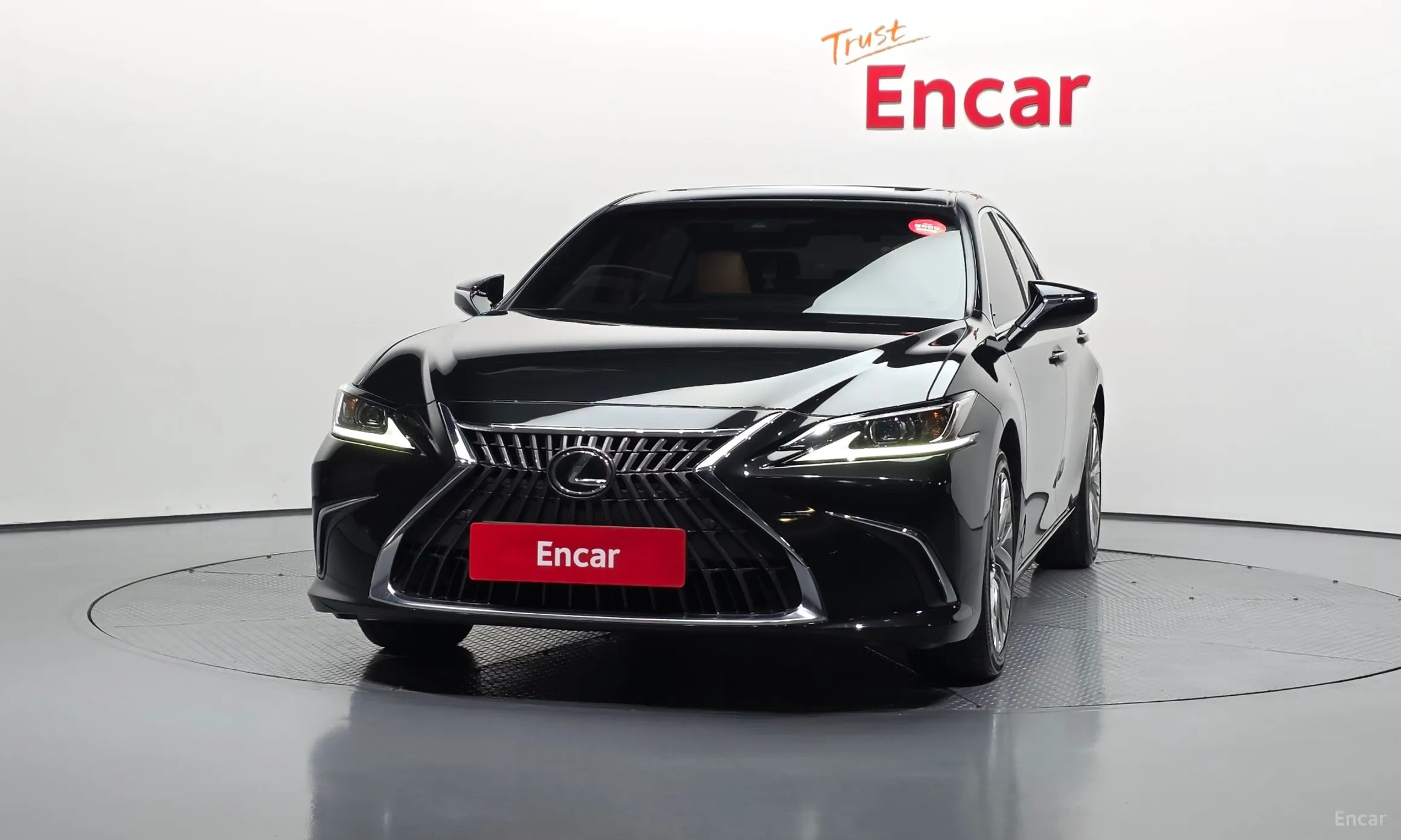 Lexus ES300h 7th Generation превью 3