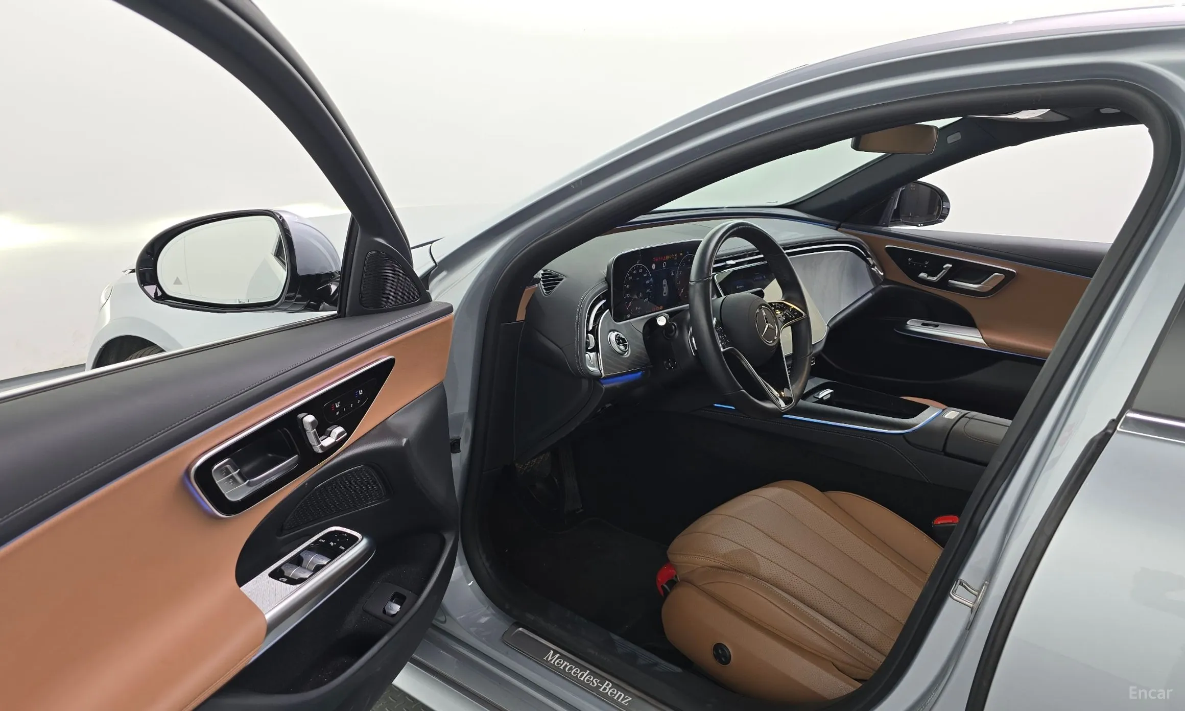 Mercedes Benz E-Class W214 превью 10