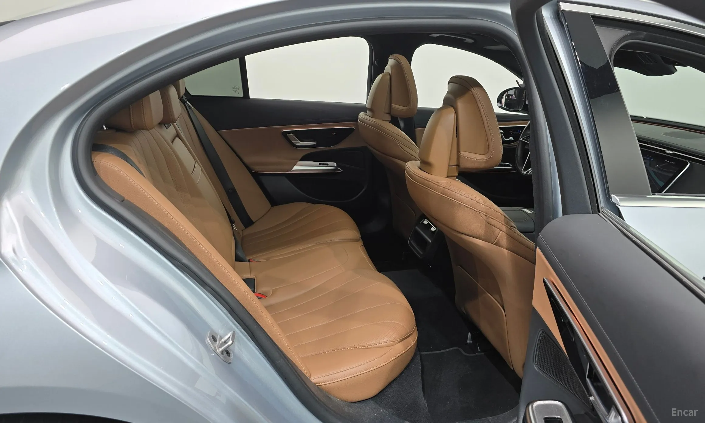 Mercedes Benz E-Class W214 превью 11
