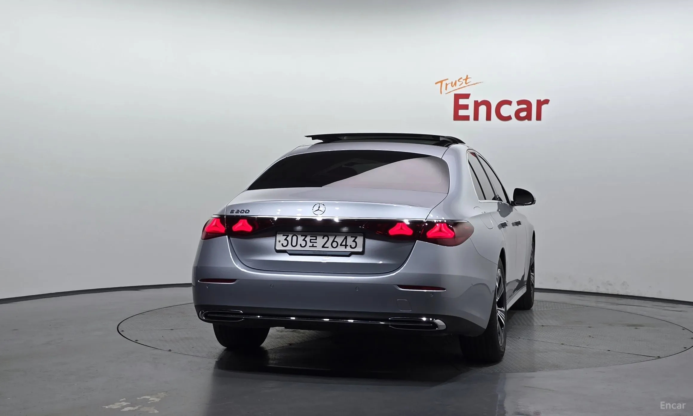 Mercedes Benz E-Class W214 превью 4