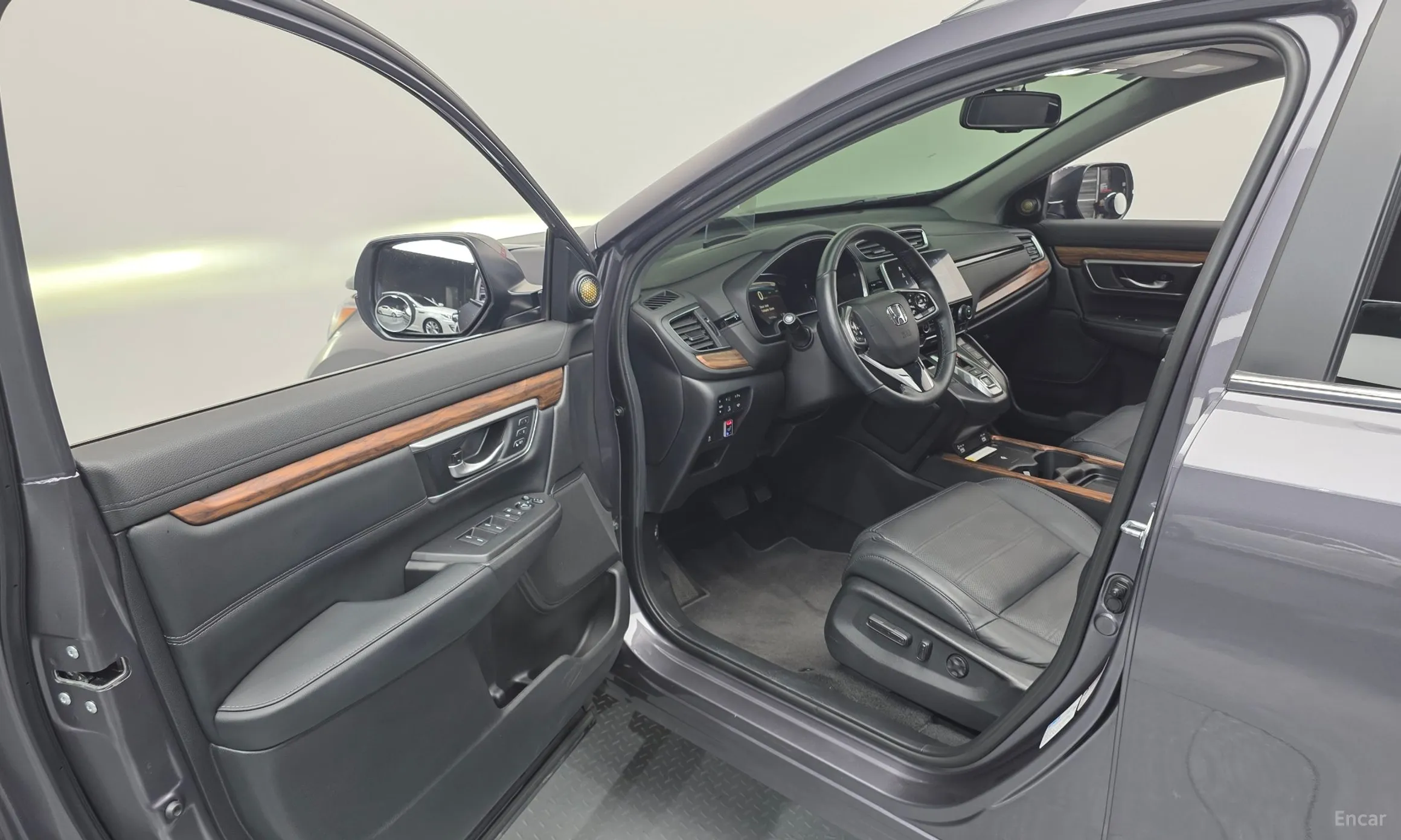 Honda CR-V 5th generation превью 10