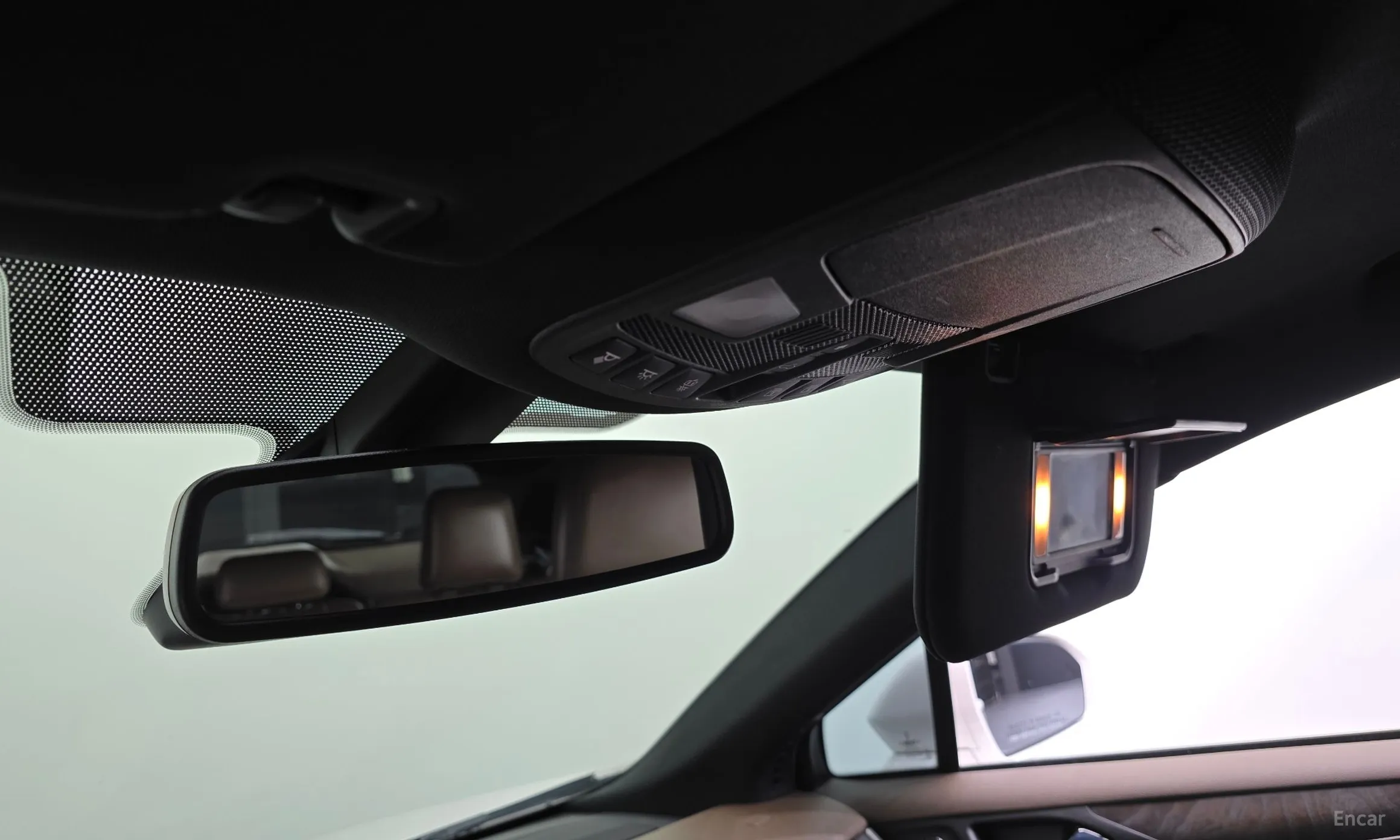 Lincoln MKC превью 15