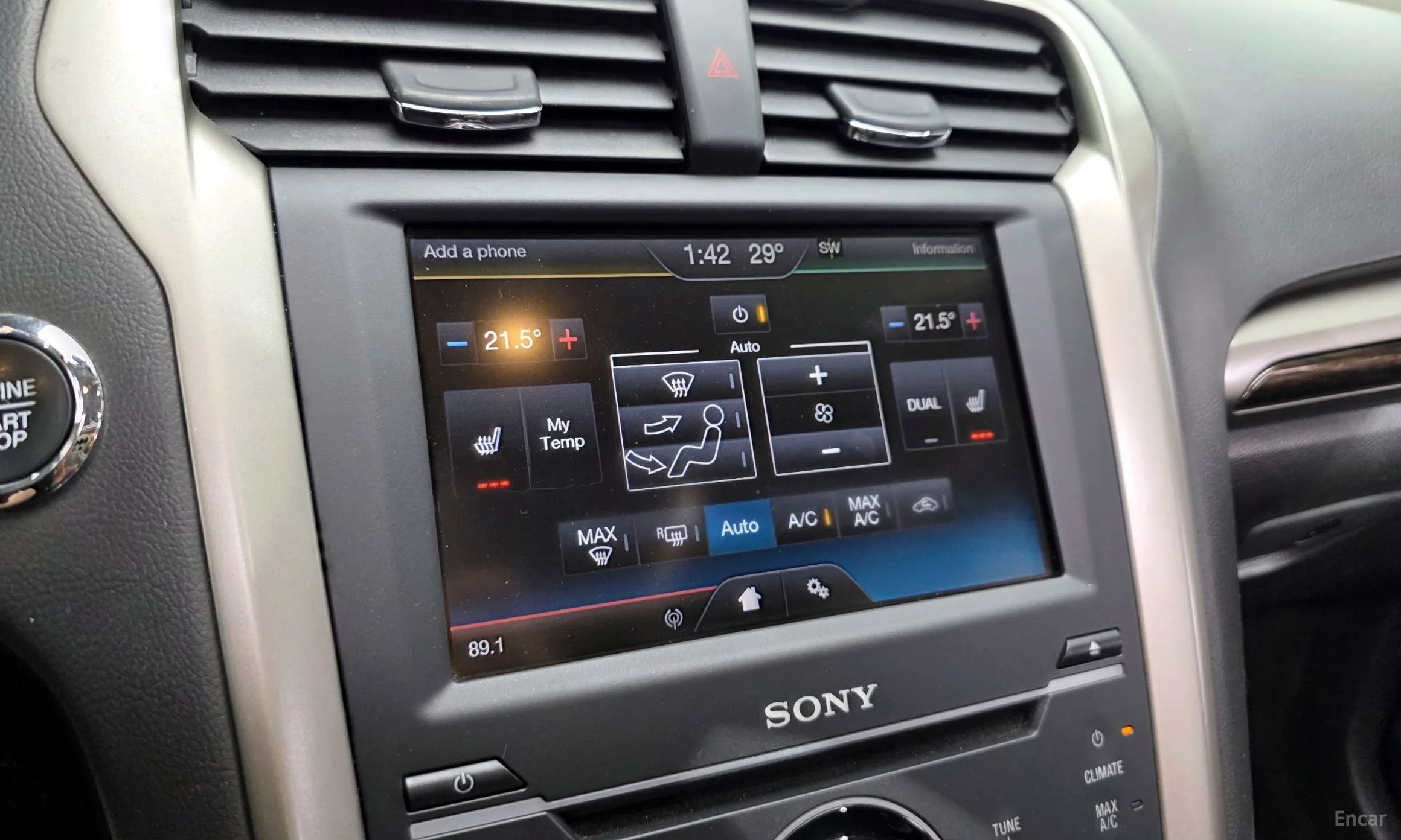 Ford Fusion превью 17