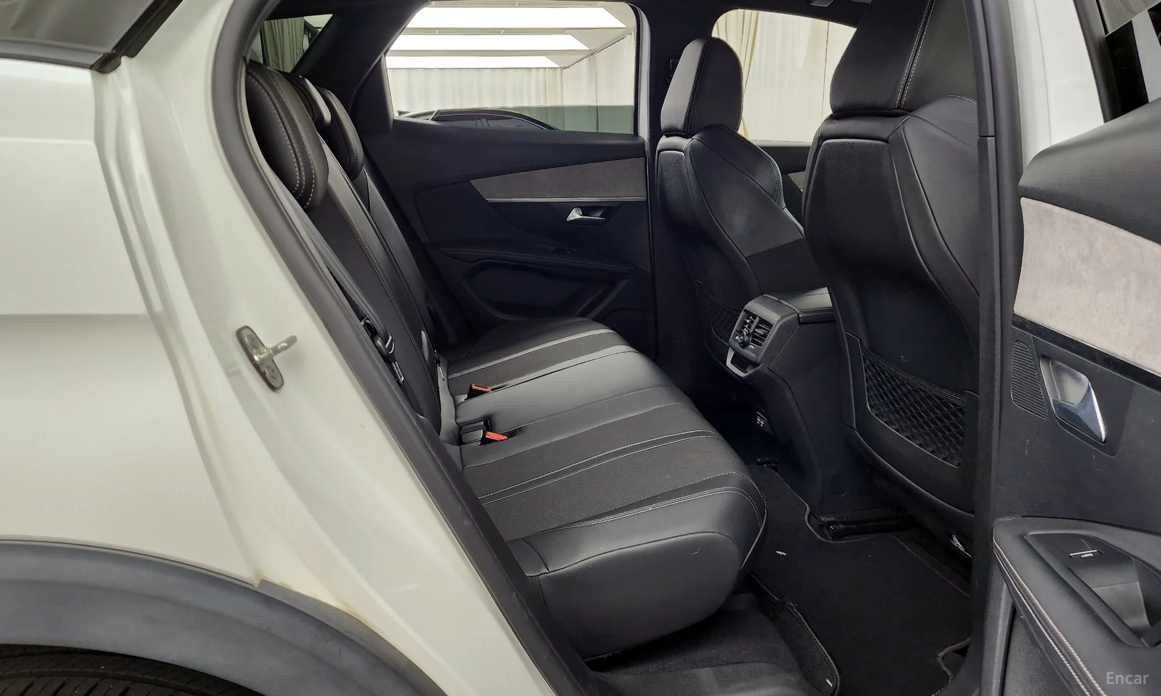 Peugeot 3008 2nd generation превью 12