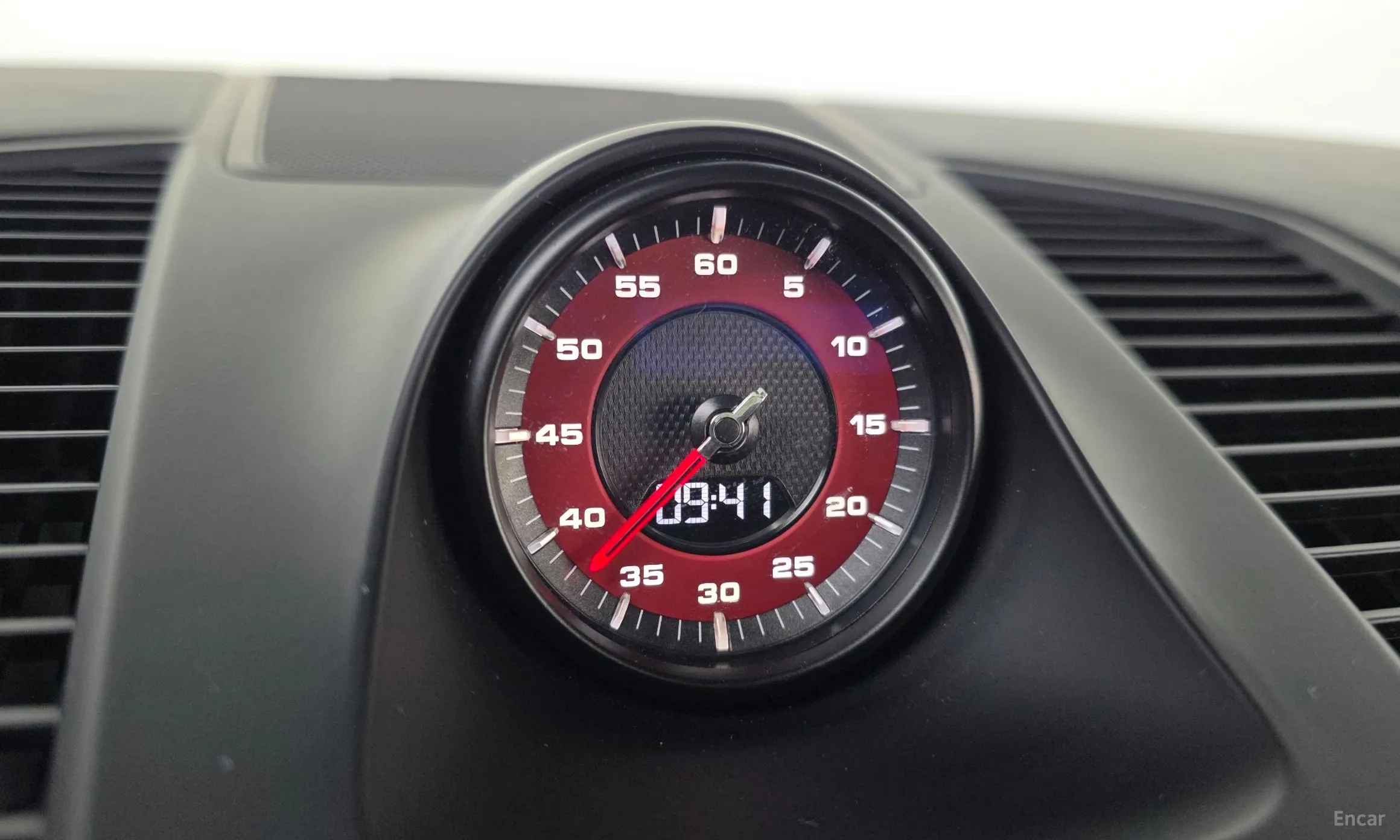Porsche Cayenne (PO536) превью 17