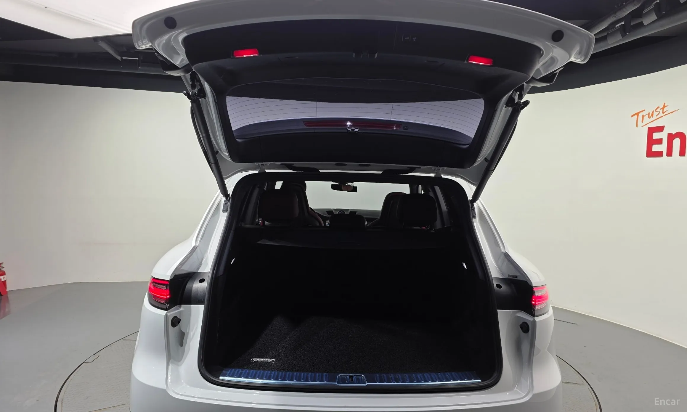 Porsche Cayenne (PO536) превью 20